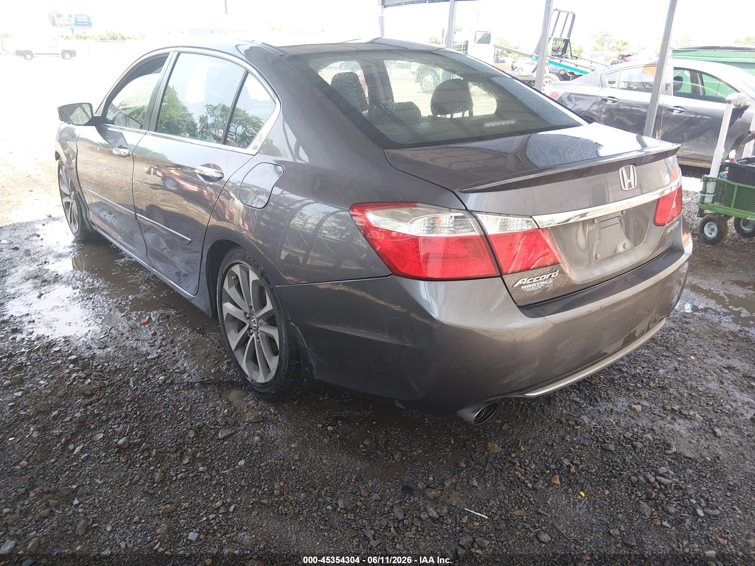 2015 Honda Accord Sport Gray vin: 1HGCR2F50FA072290