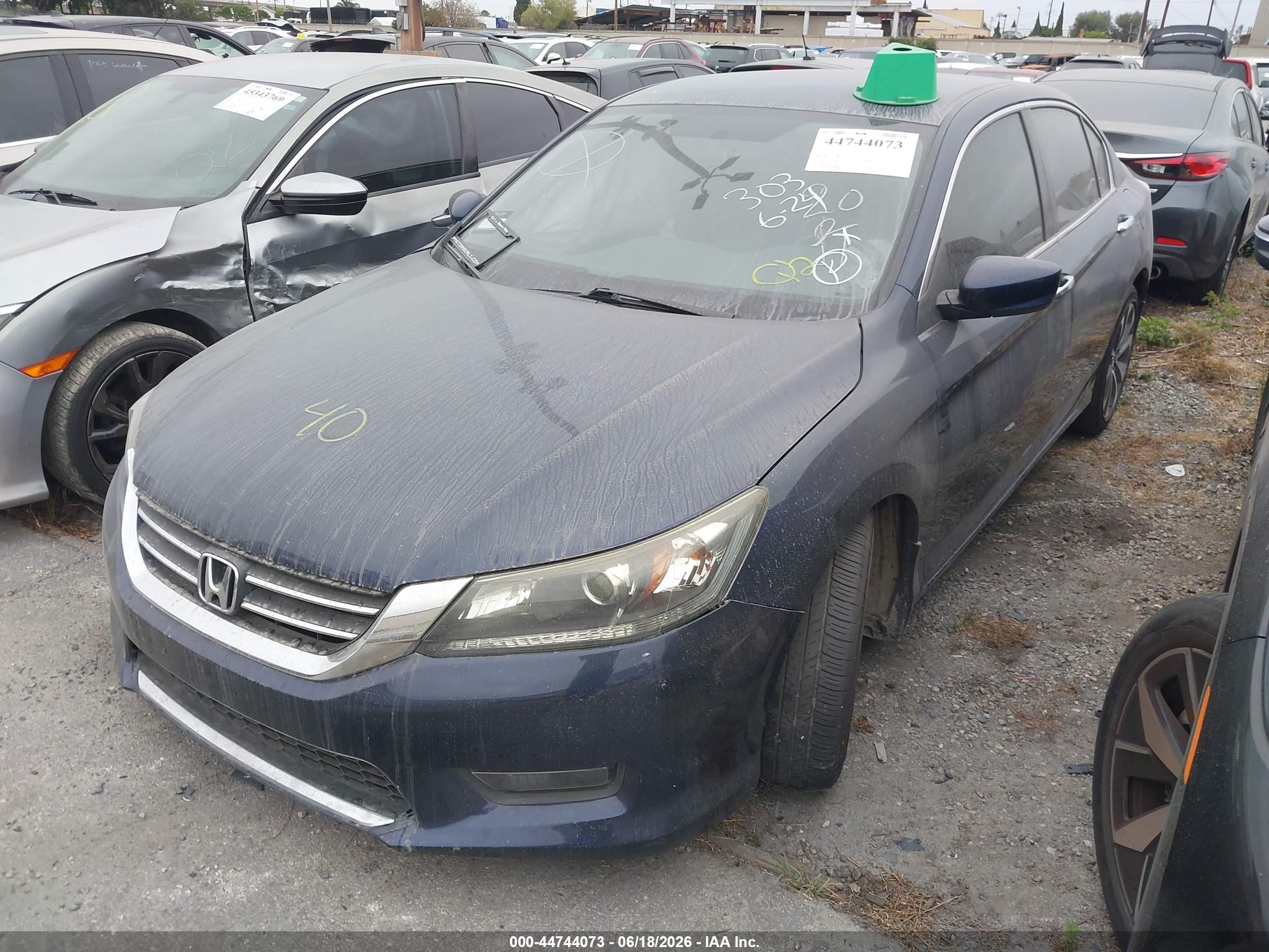 2015 Honda Accord Sport Navy vin: 1HGCR2F50FA076159