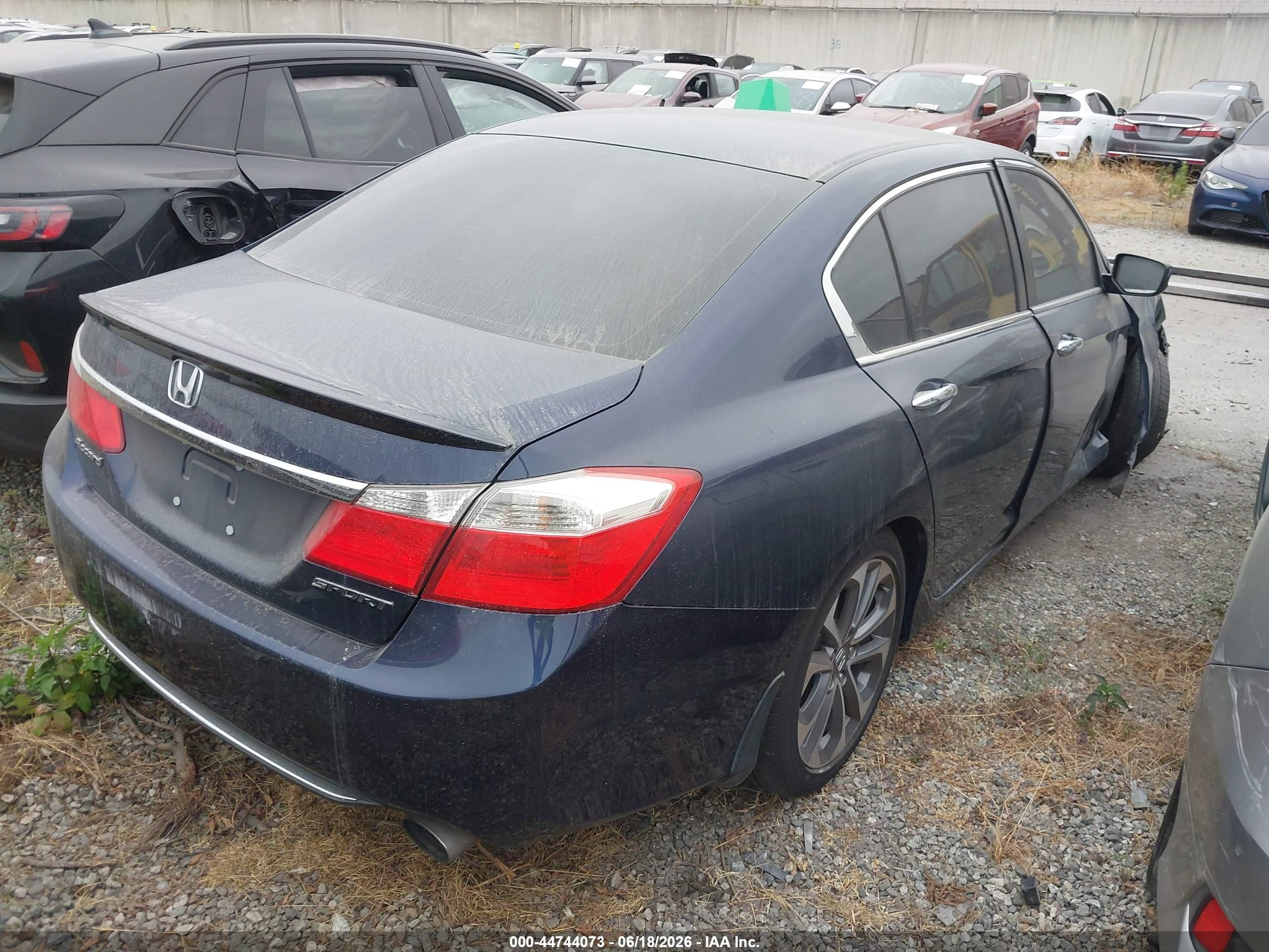 2015 Honda Accord Sport Navy vin: 1HGCR2F50FA076159
