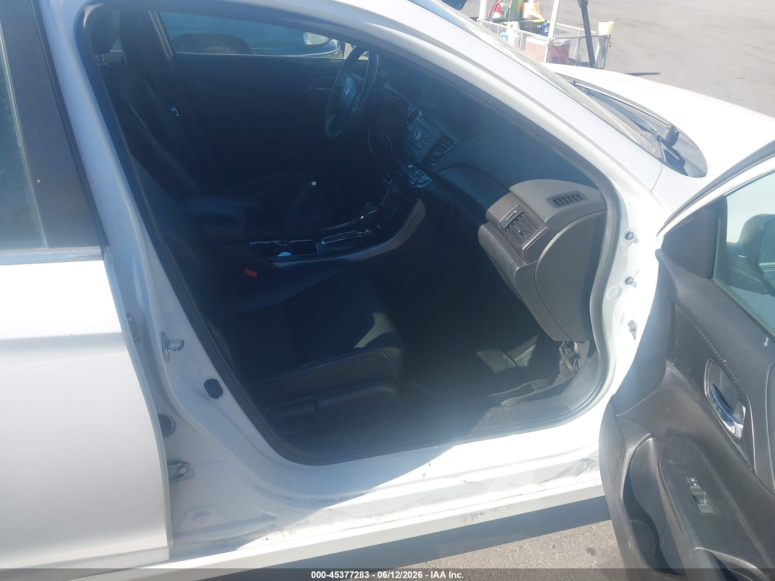 2016 Honda Accord Sport White vin: 1HGCR2F50GA065440