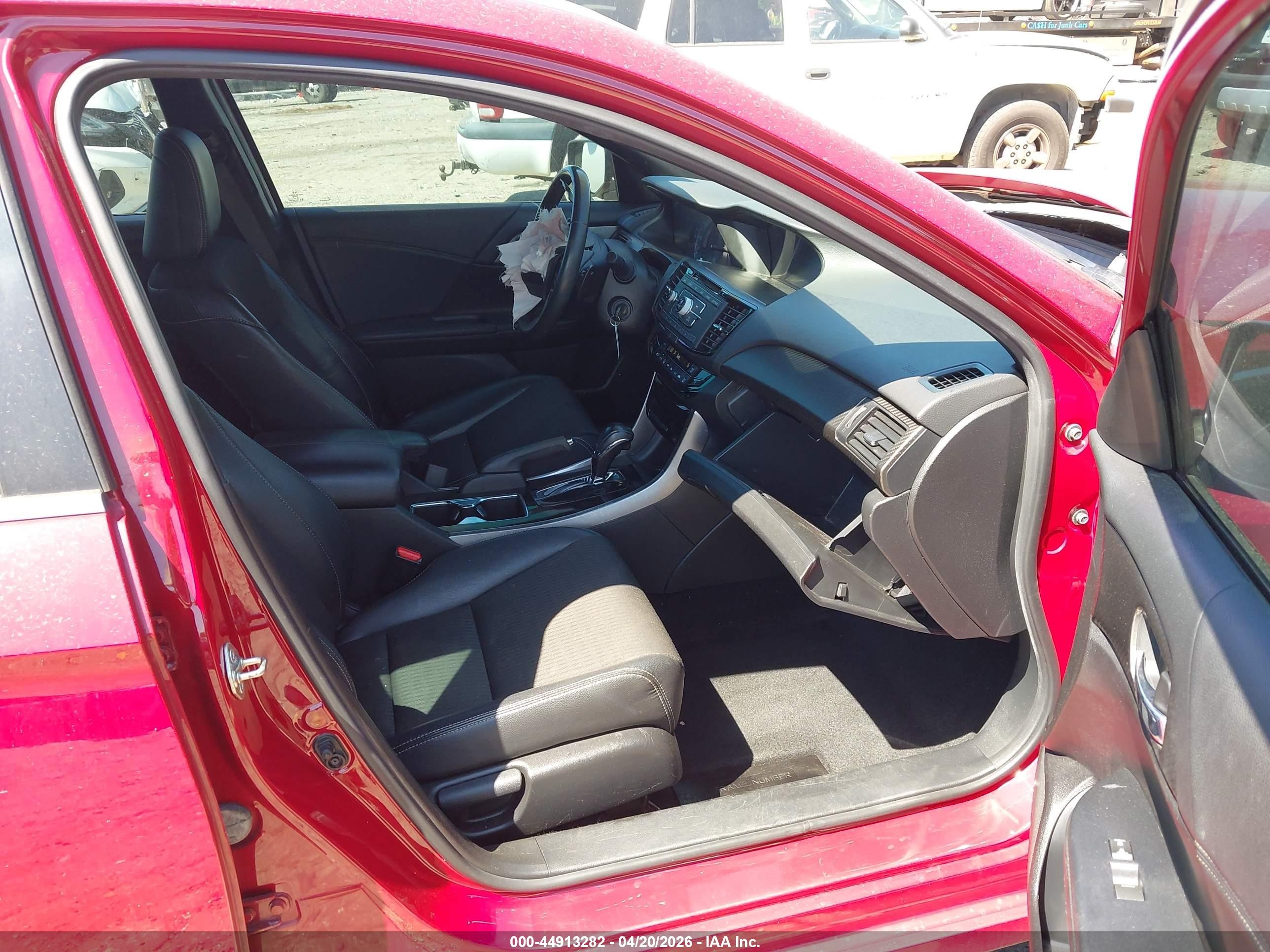 2017 Honda Accord Sport Red vin: 1HGCR2F50HA048770
