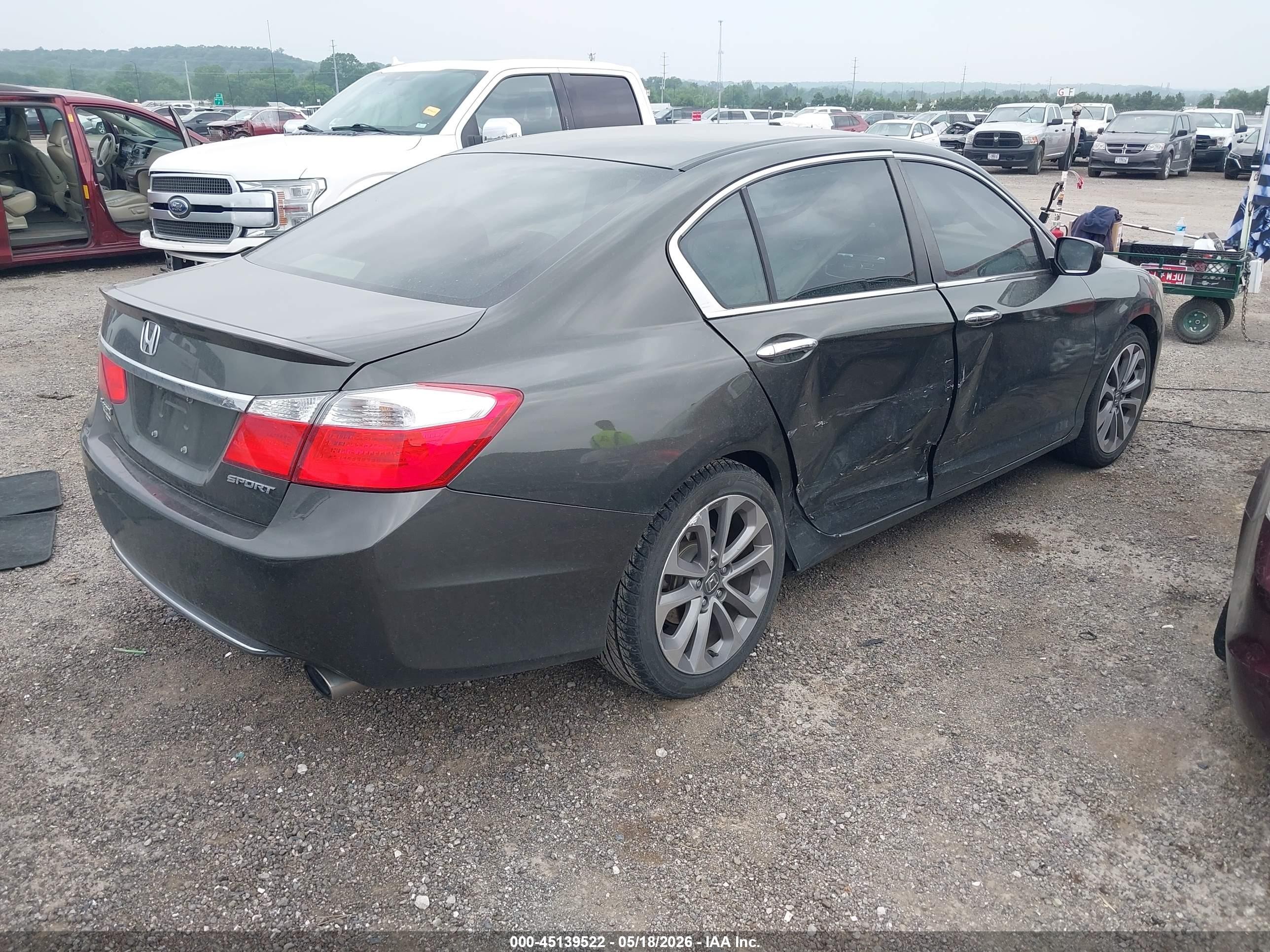 2013 Honda Accord Sport Gray vin: 1HGCR2F51DA061182