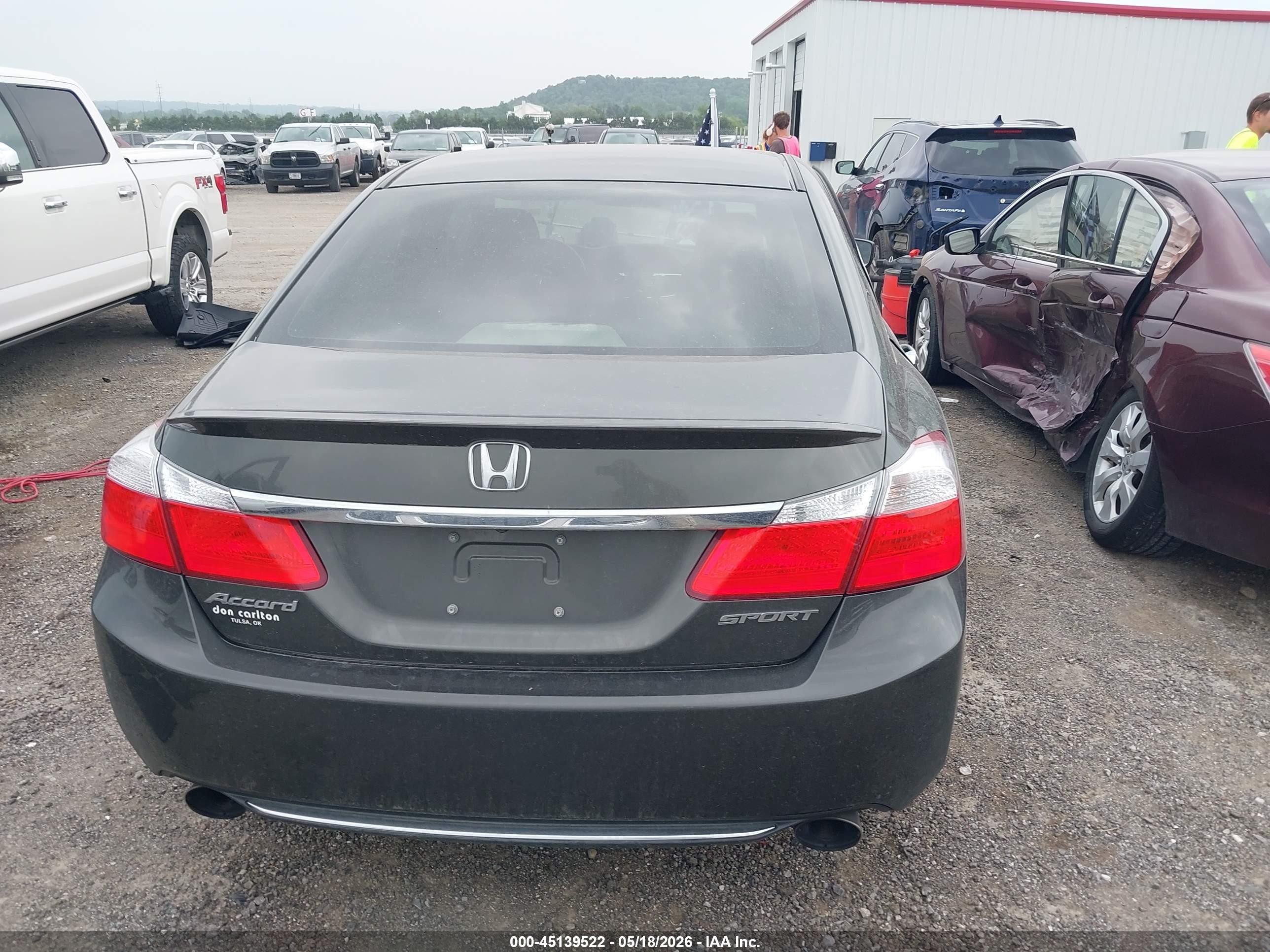 2013 Honda Accord Sport Gray vin: 1HGCR2F51DA061182