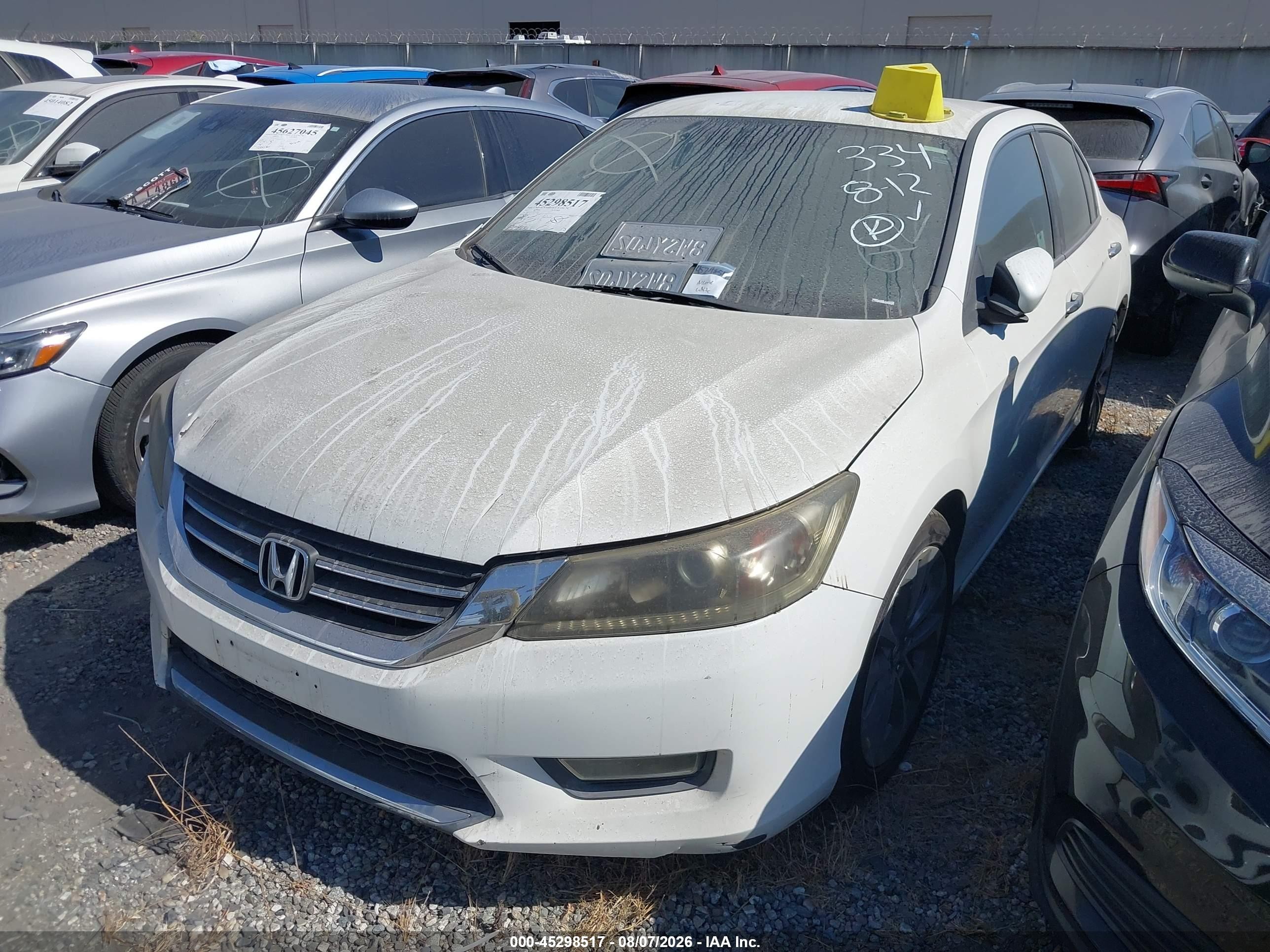 2013 Honda Accord Sport White vin: 1HGCR2F51DA215342