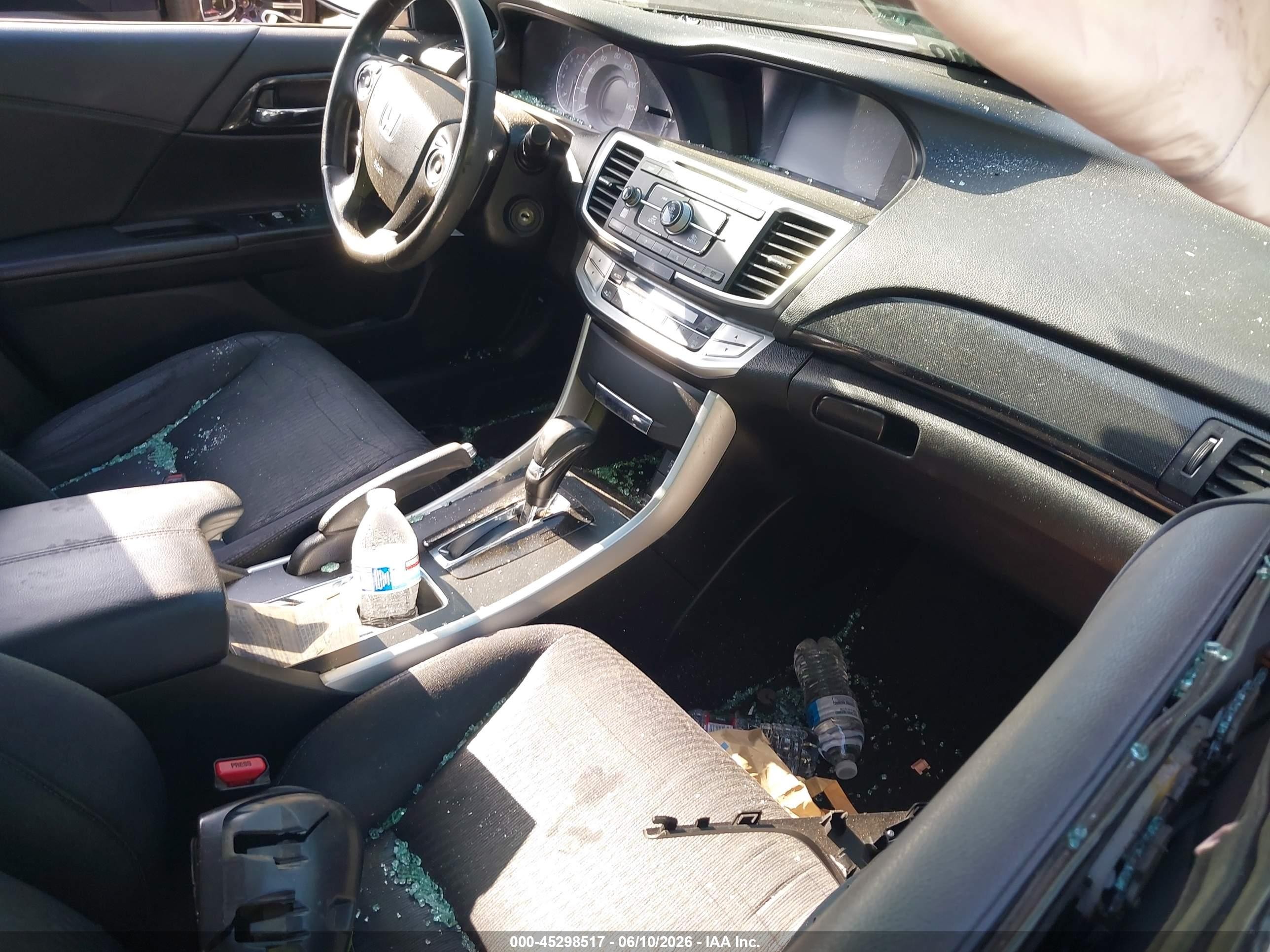 2013 Honda Accord Sport White vin: 1HGCR2F51DA215342