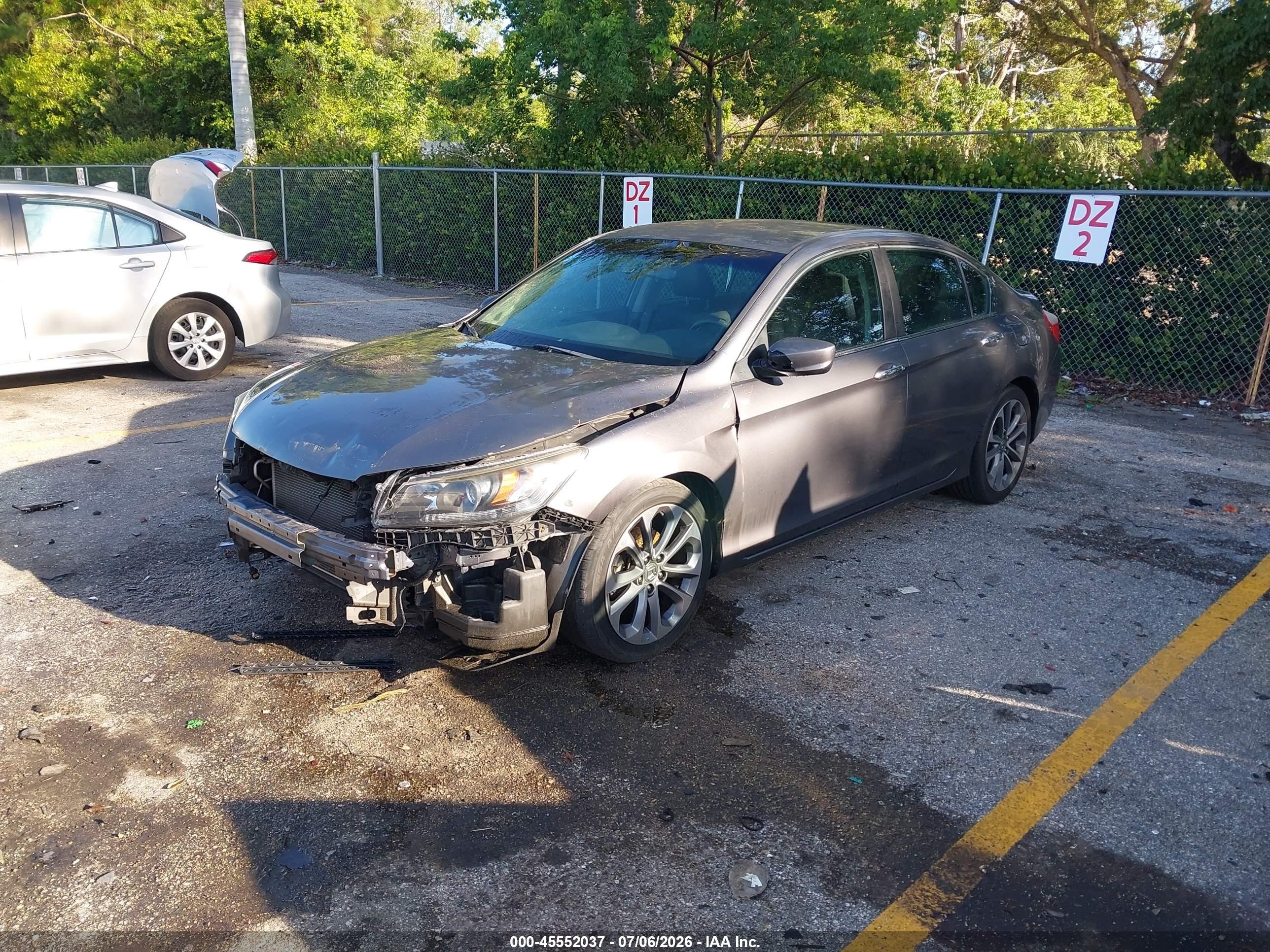 2013 Honda Accord Sport Gray vin: 1HGCR2F51DA252441