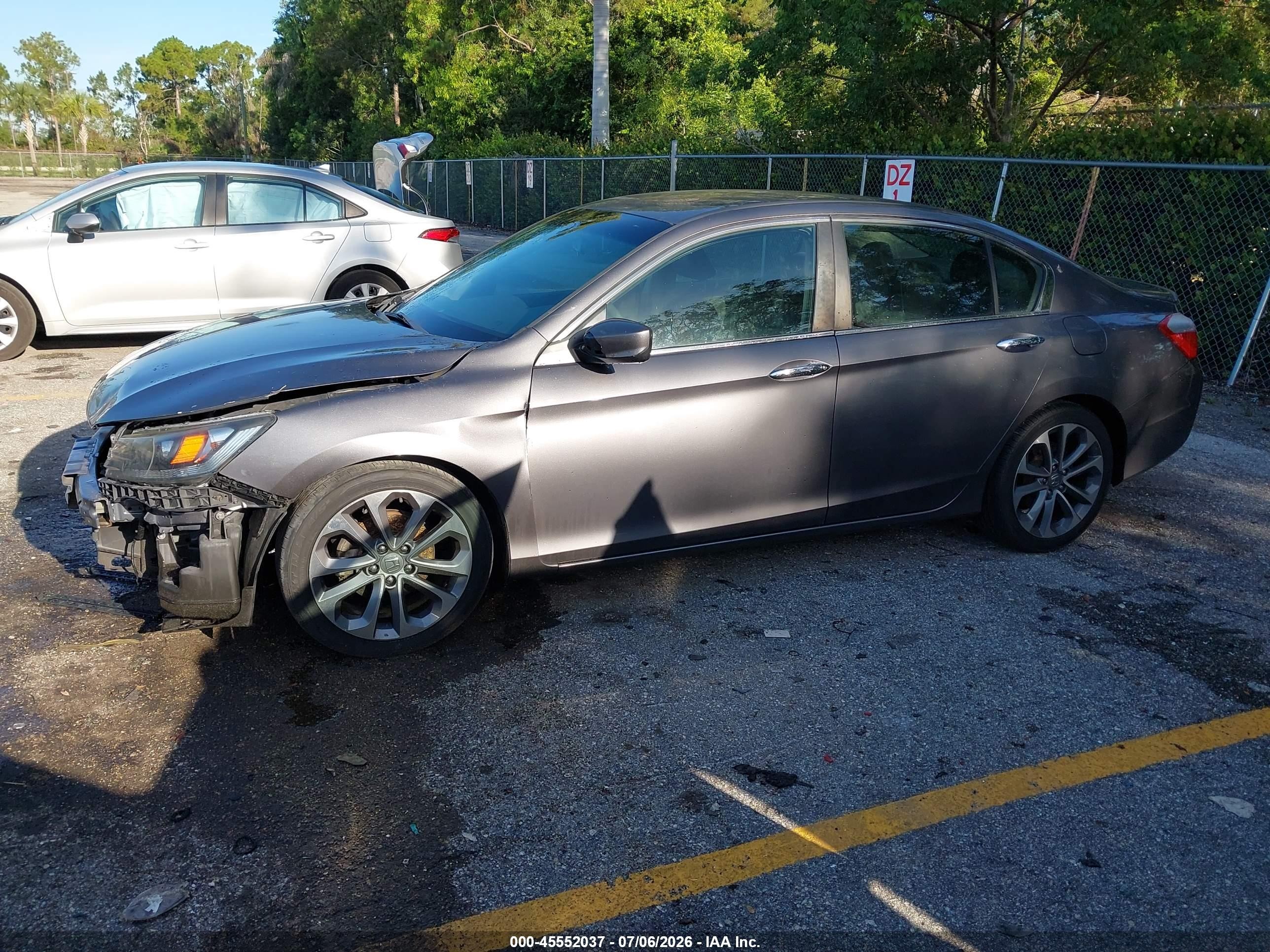 2013 Honda Accord Sport Gray vin: 1HGCR2F51DA252441