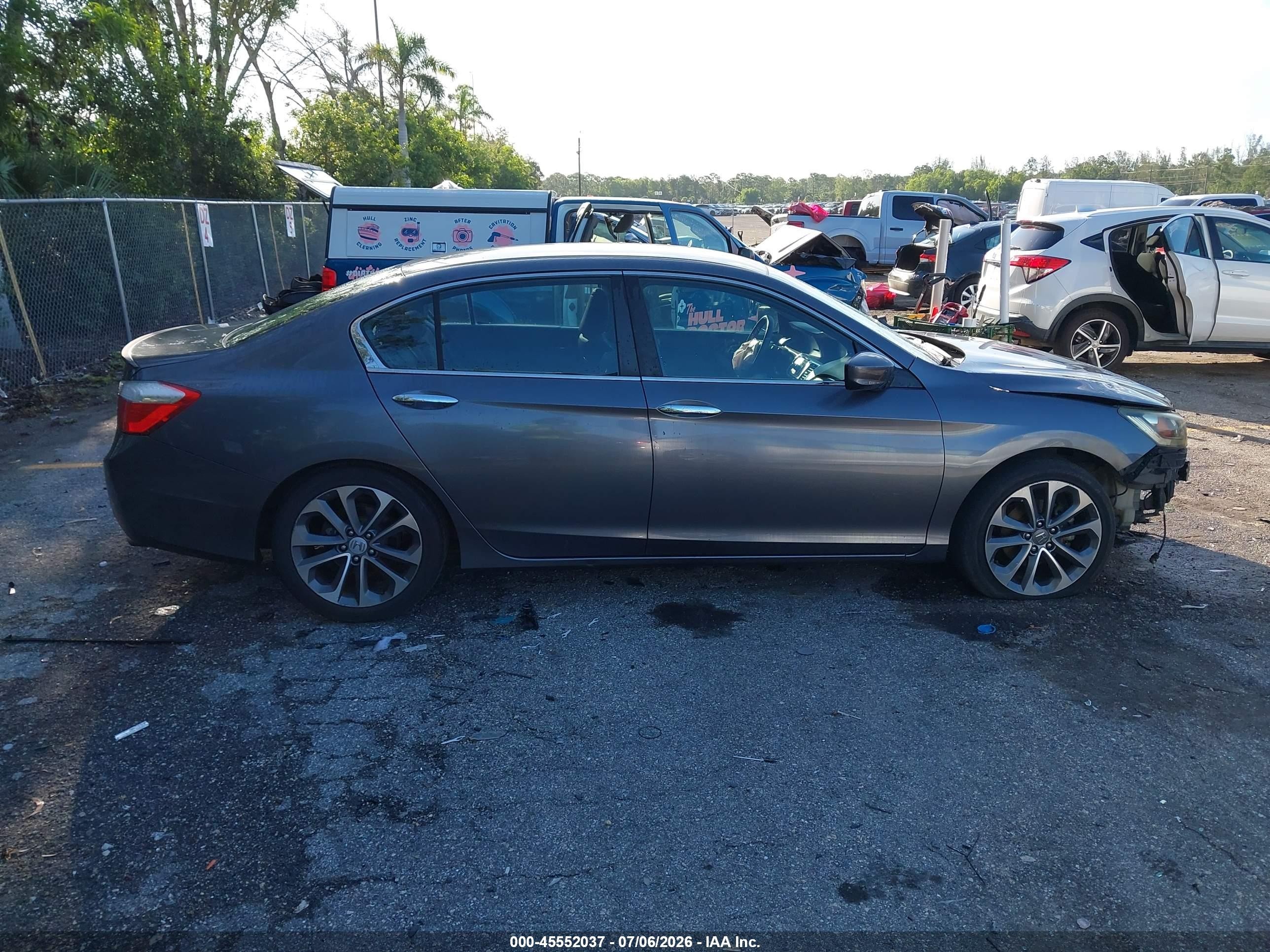 2013 Honda Accord Sport Gray vin: 1HGCR2F51DA252441