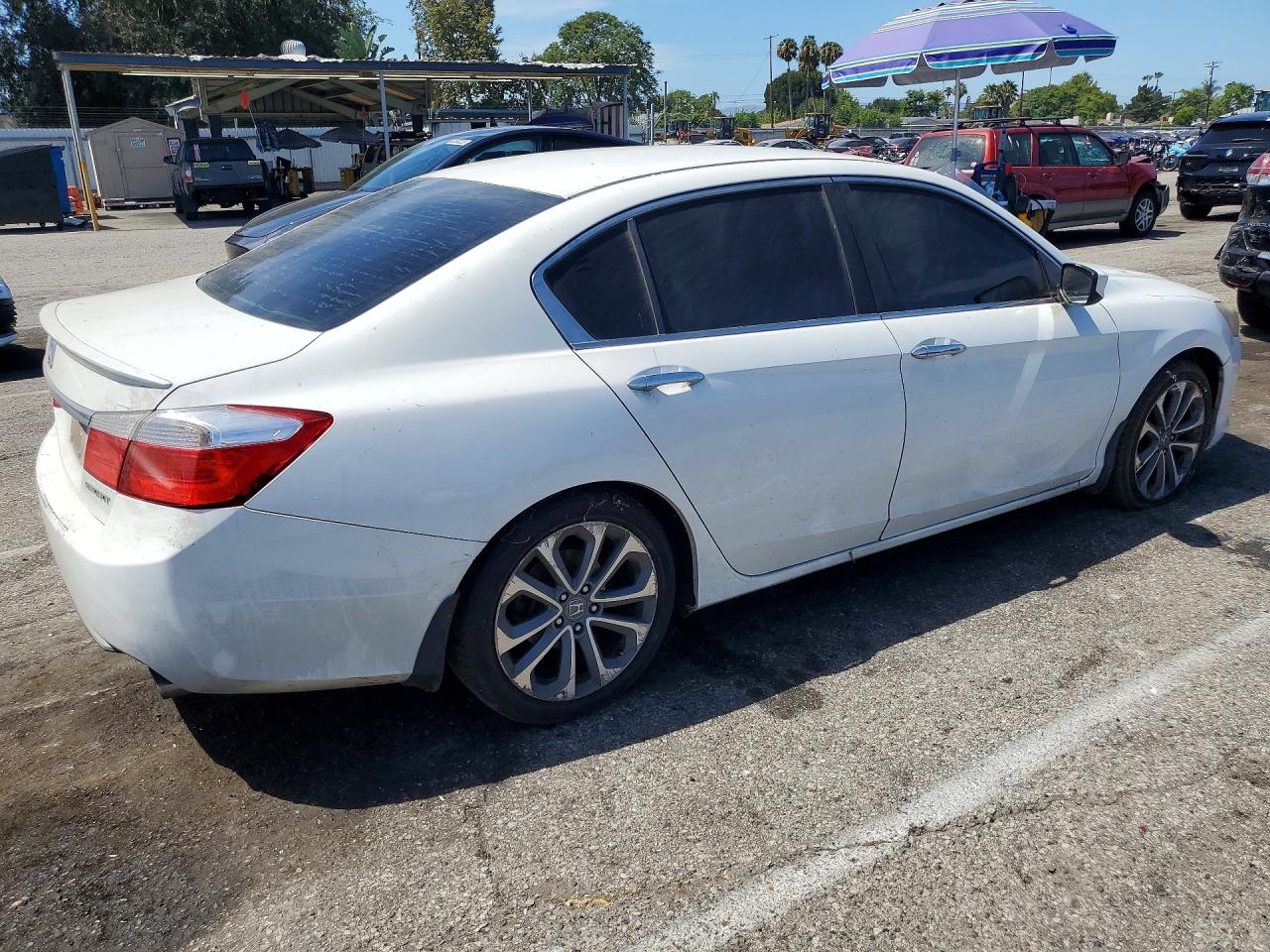 2014 Honda Accord Sport White vin: 1HGCR2F51EA070563