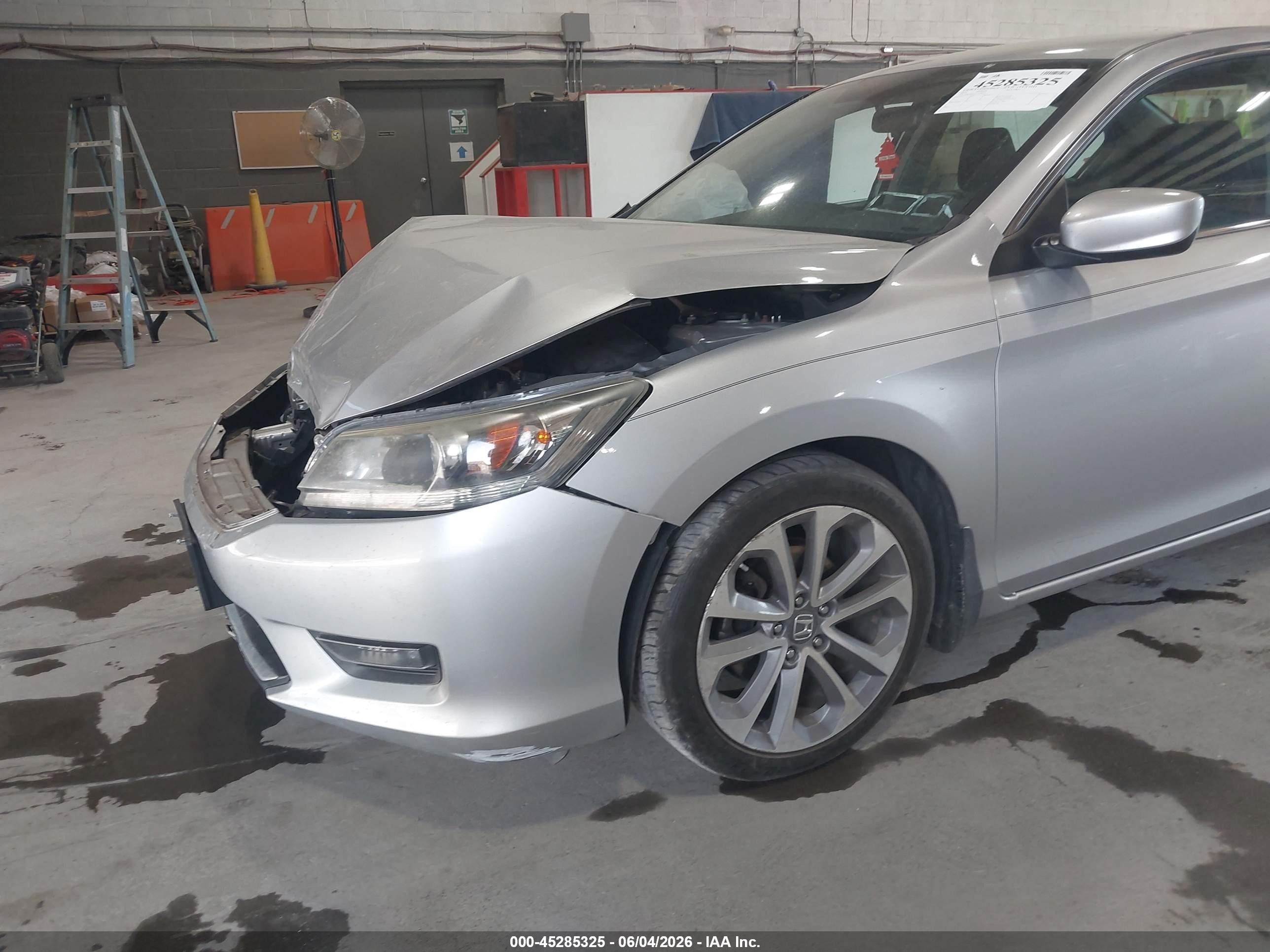 2014 Honda Accord Sport Gray vin: 1HGCR2F51EA100371