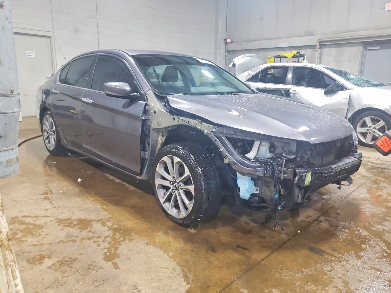 2015 Honda Accord Sport Gray vin: 1HGCR2F51FA039220
