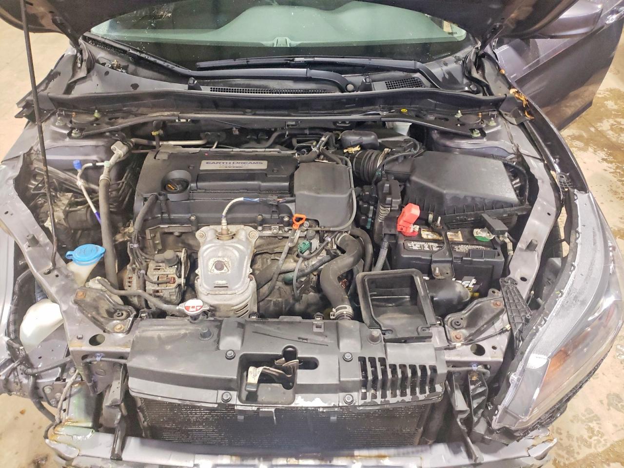 2015 Honda Accord Sport Gray vin: 1HGCR2F51FA039220
