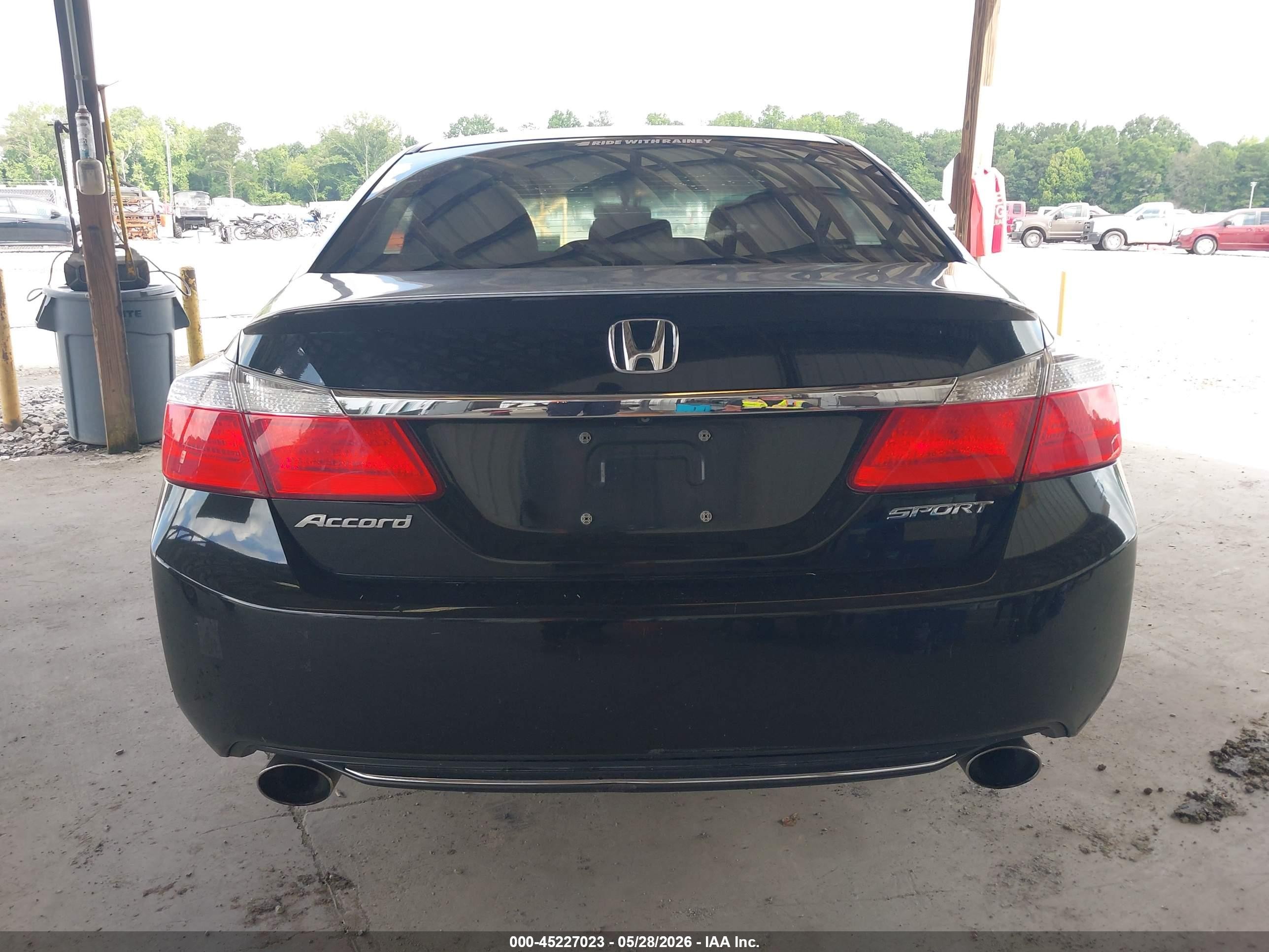 2015 Honda Accord Sport Black vin: 1HGCR2F51FA058379
