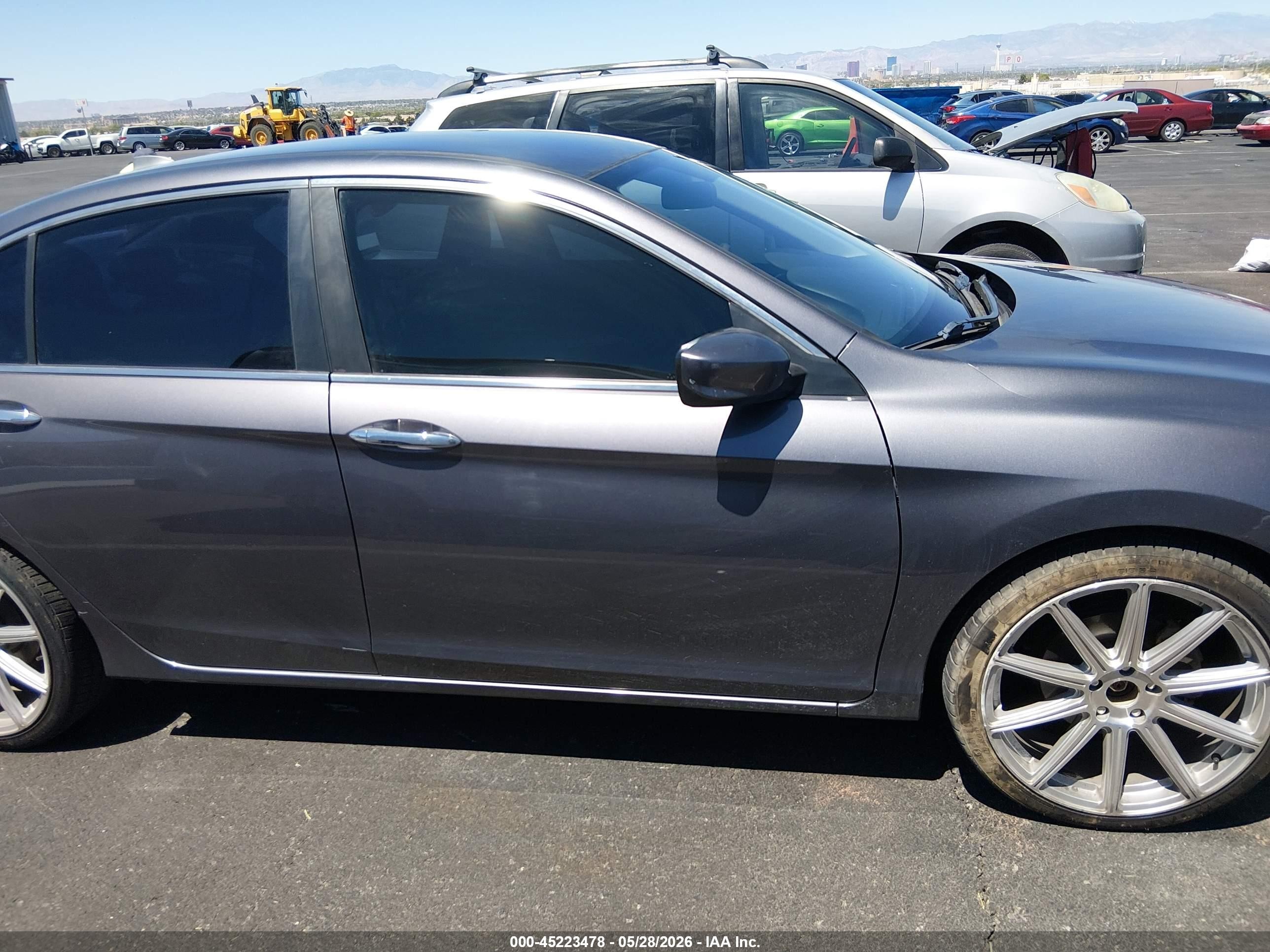 2015 Honda Accord Sport Gray vin: 1HGCR2F51FA109072