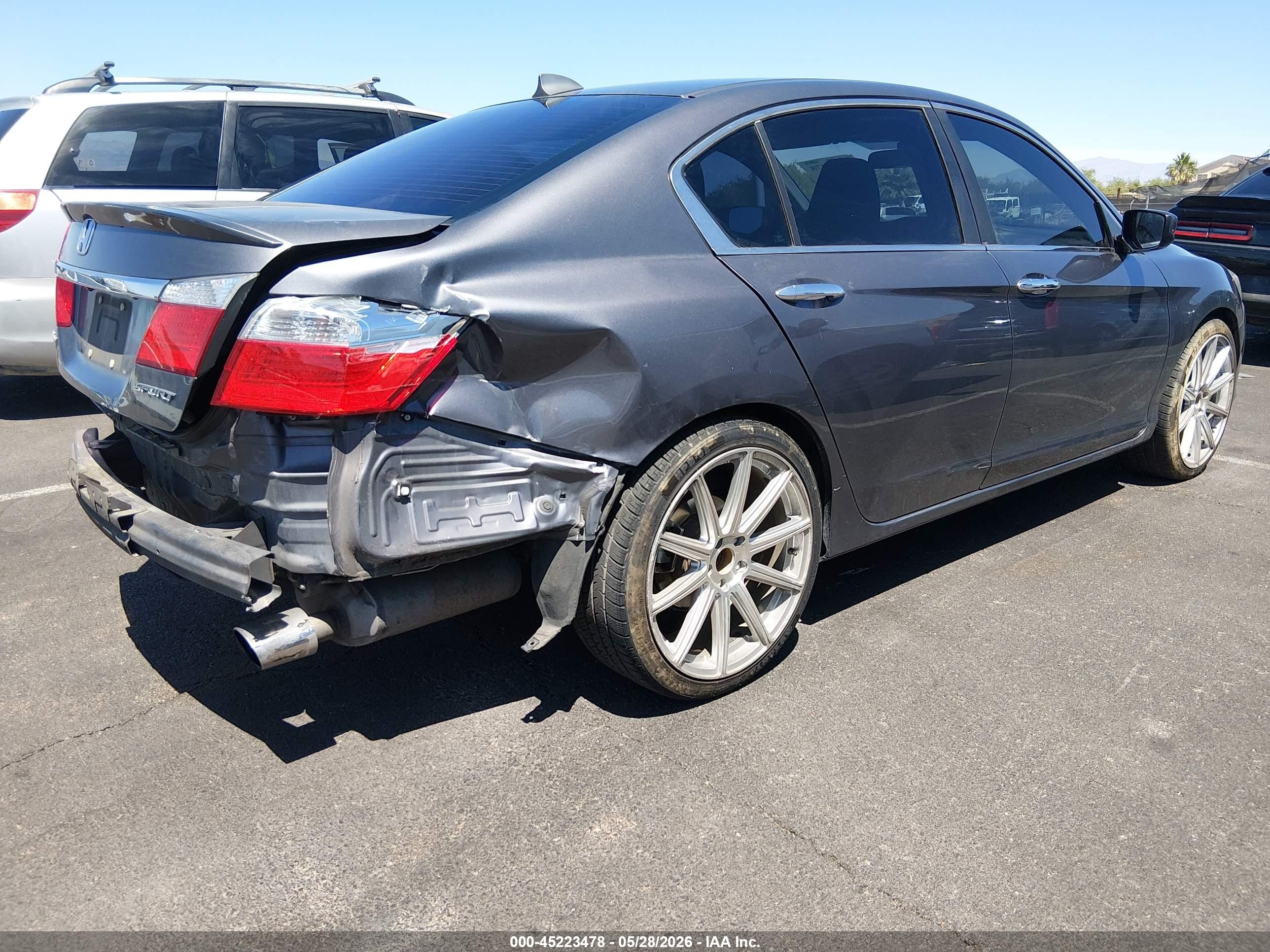 2015 Honda Accord Sport Gray vin: 1HGCR2F51FA109072