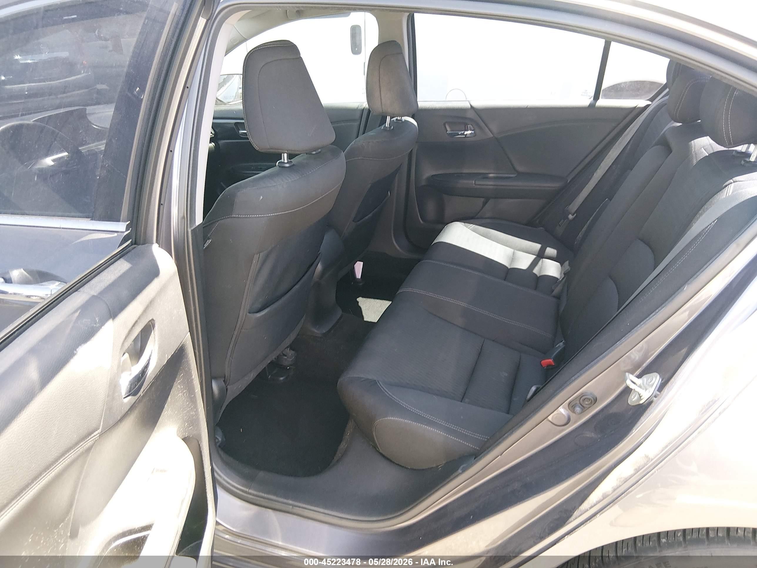 2015 Honda Accord Sport Gray vin: 1HGCR2F51FA109072