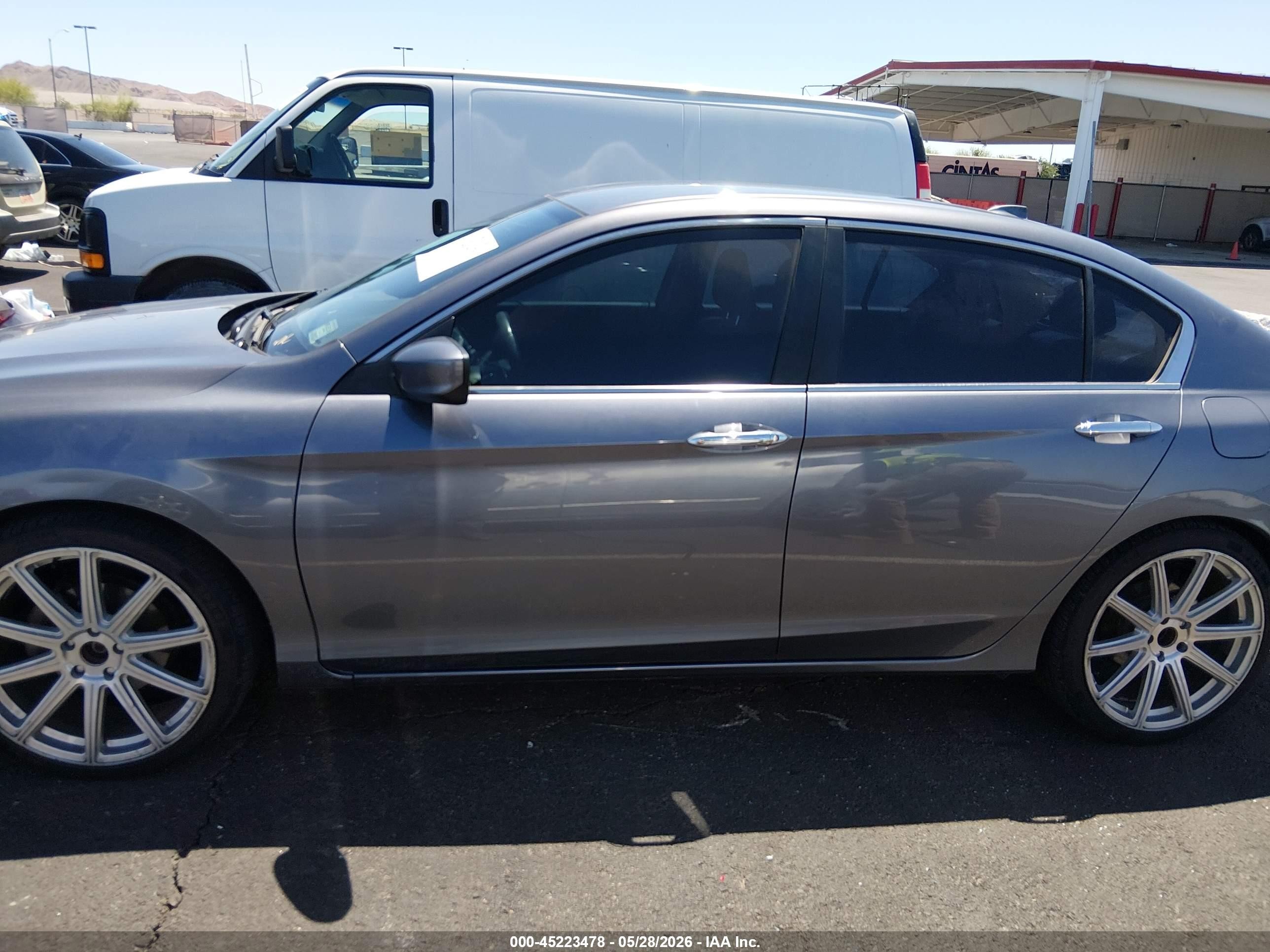 2015 Honda Accord Sport Gray vin: 1HGCR2F51FA109072