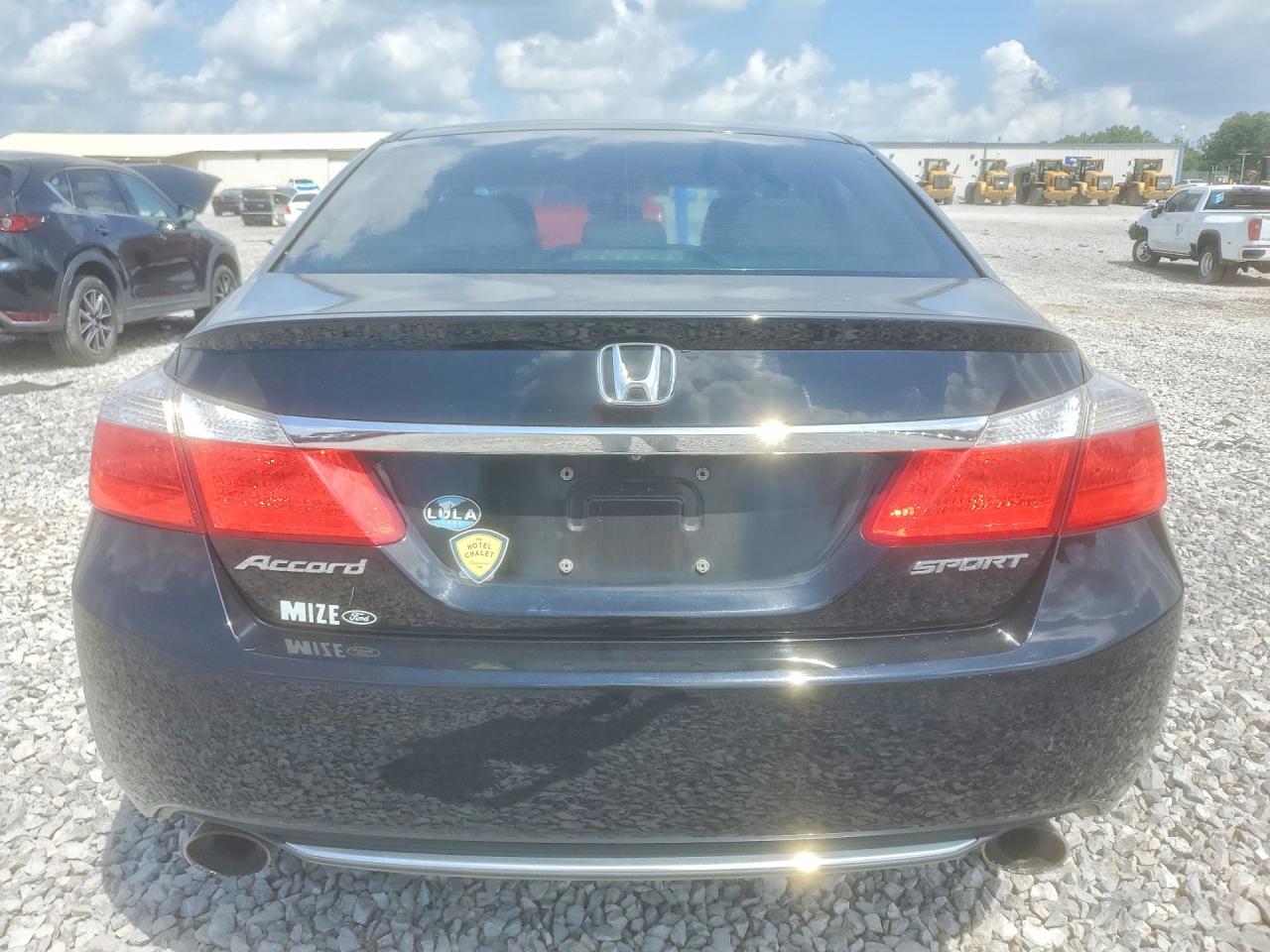 2015 Honda Accord Sport Black vin: 1HGCR2F51FA127166