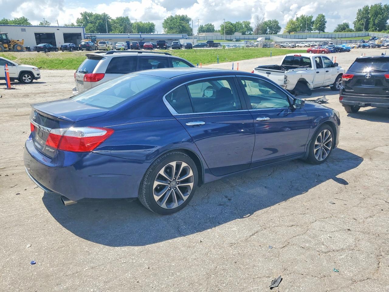 2015 Honda Accord Sport Blue vin: 1HGCR2F51FA134621