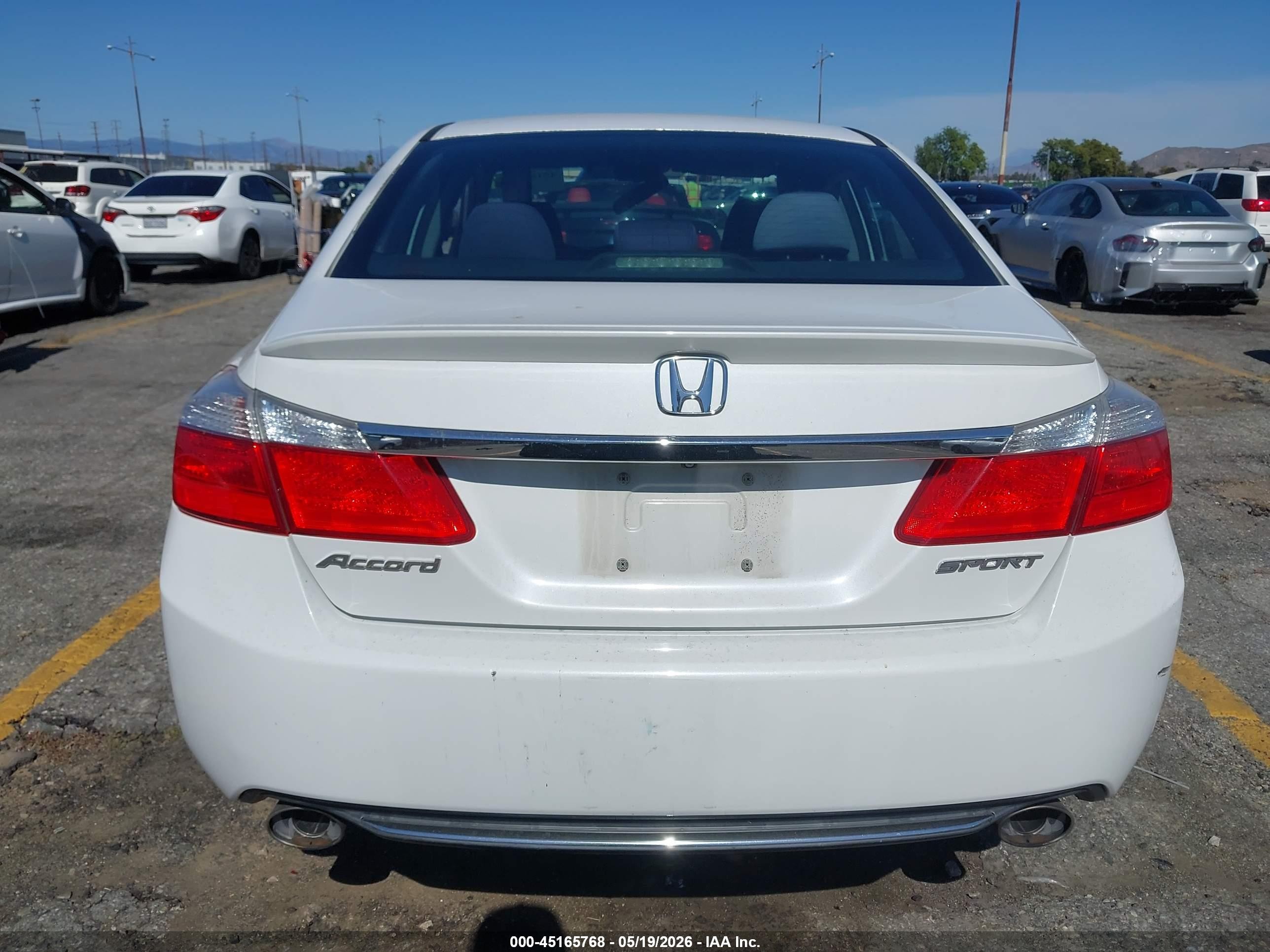 2015 Honda Accord Sport Белый vin: 1HGCR2F51FA144470