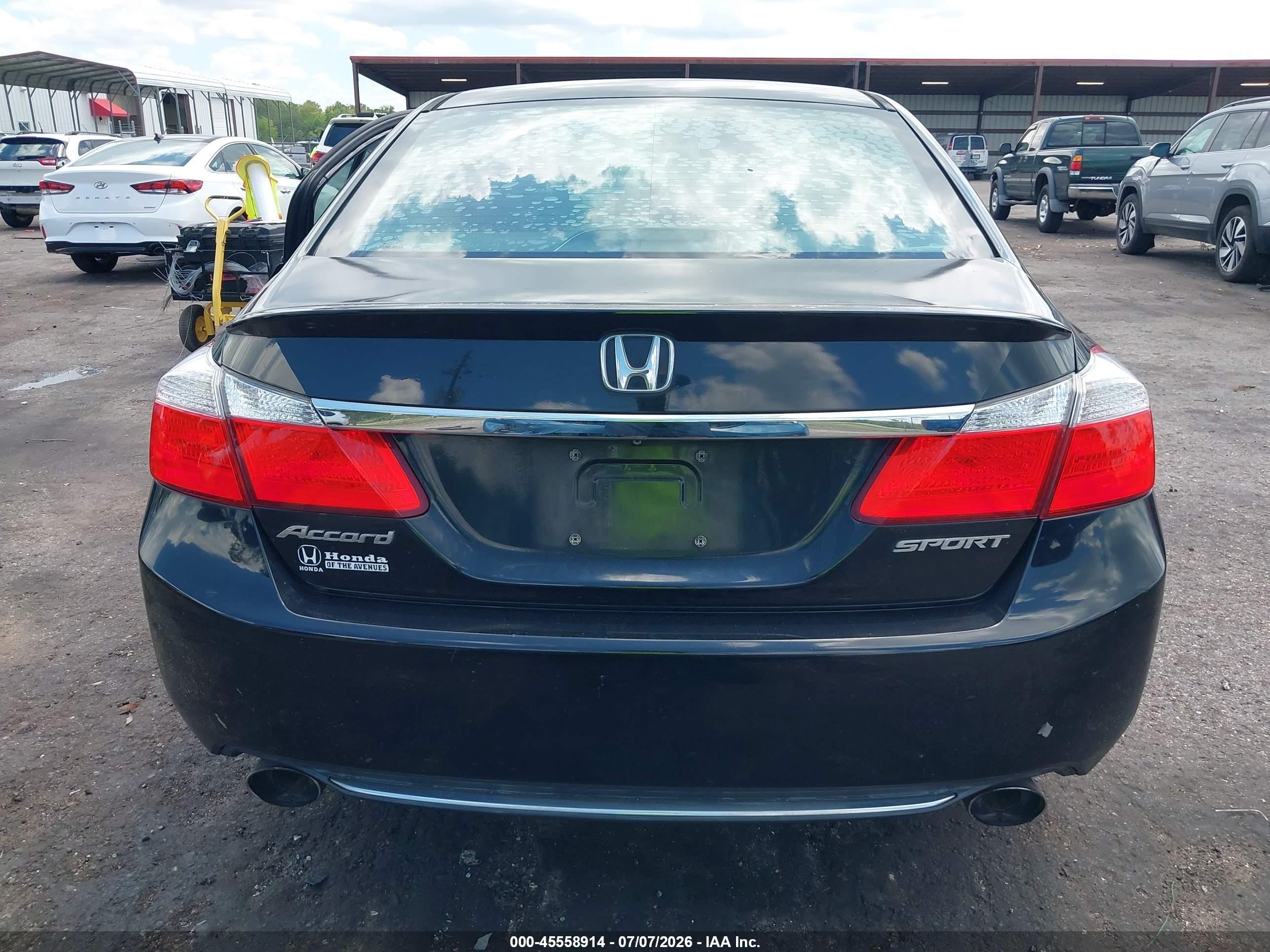 2015 Honda Accord Sport Black vin: 1HGCR2F51FA152875