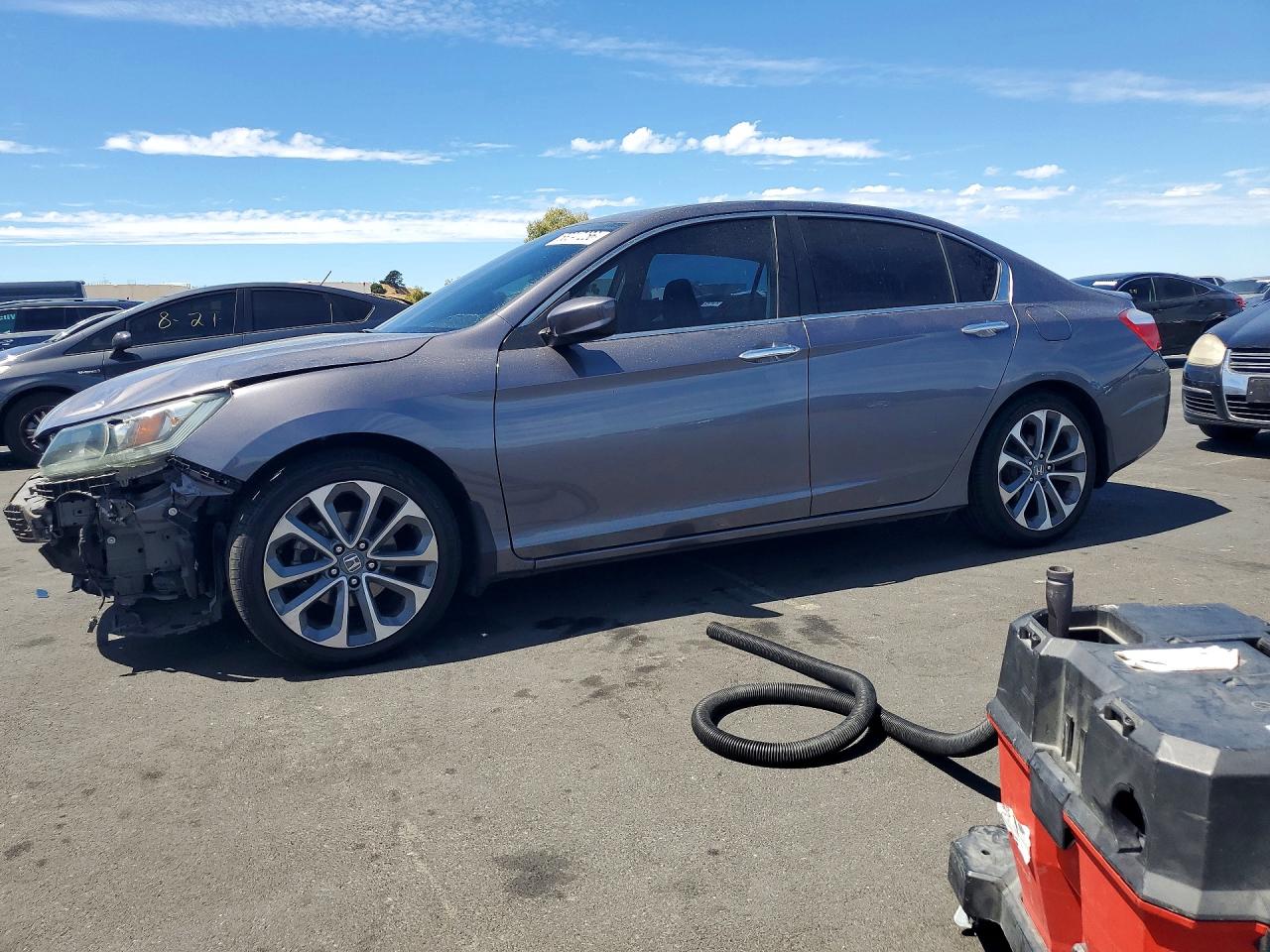 2015 Honda Accord Sport Gray vin: 1HGCR2F51FA180725