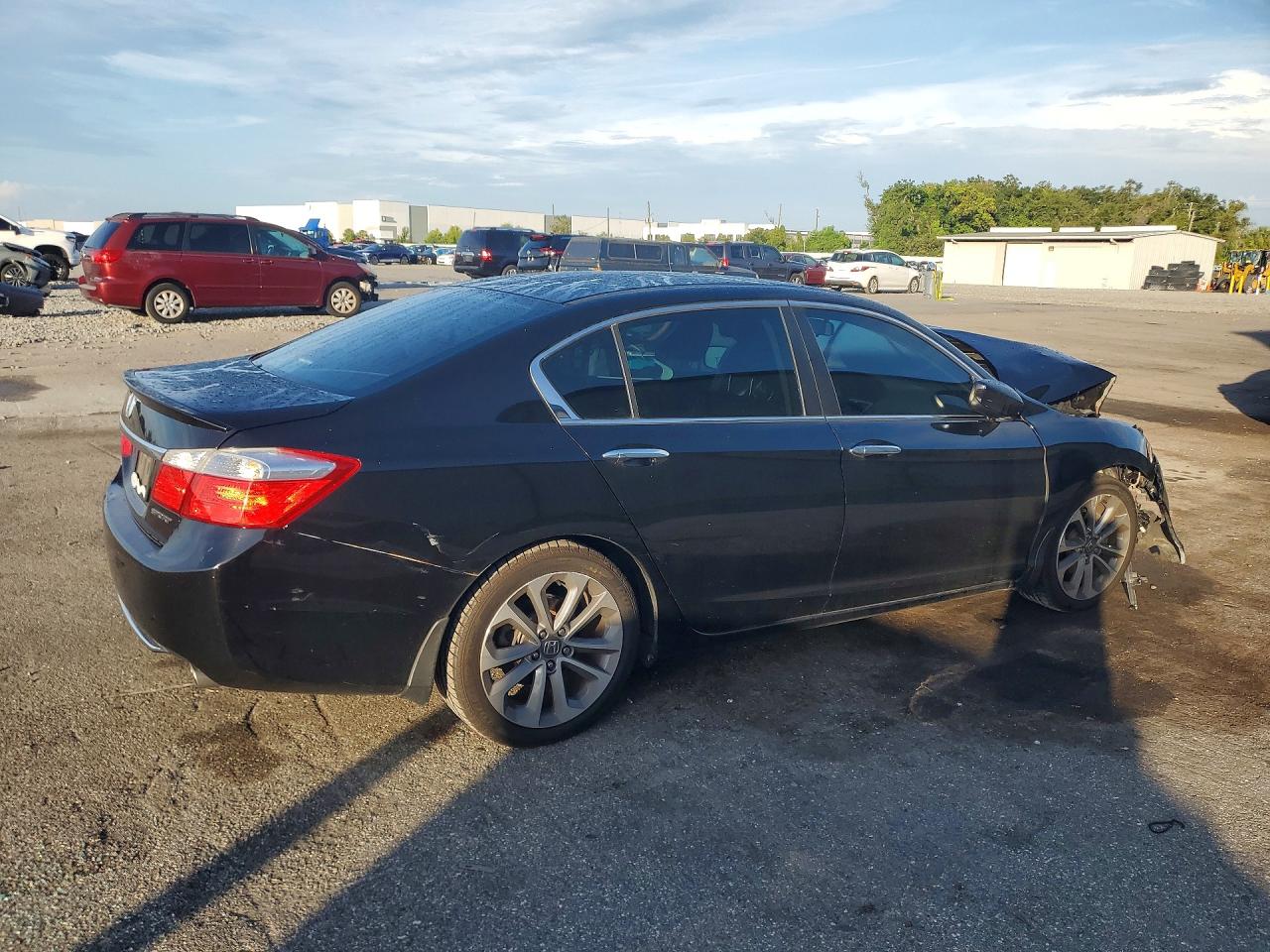 2015 Honda Accord Sport Черный vin: 1HGCR2F51FA208586