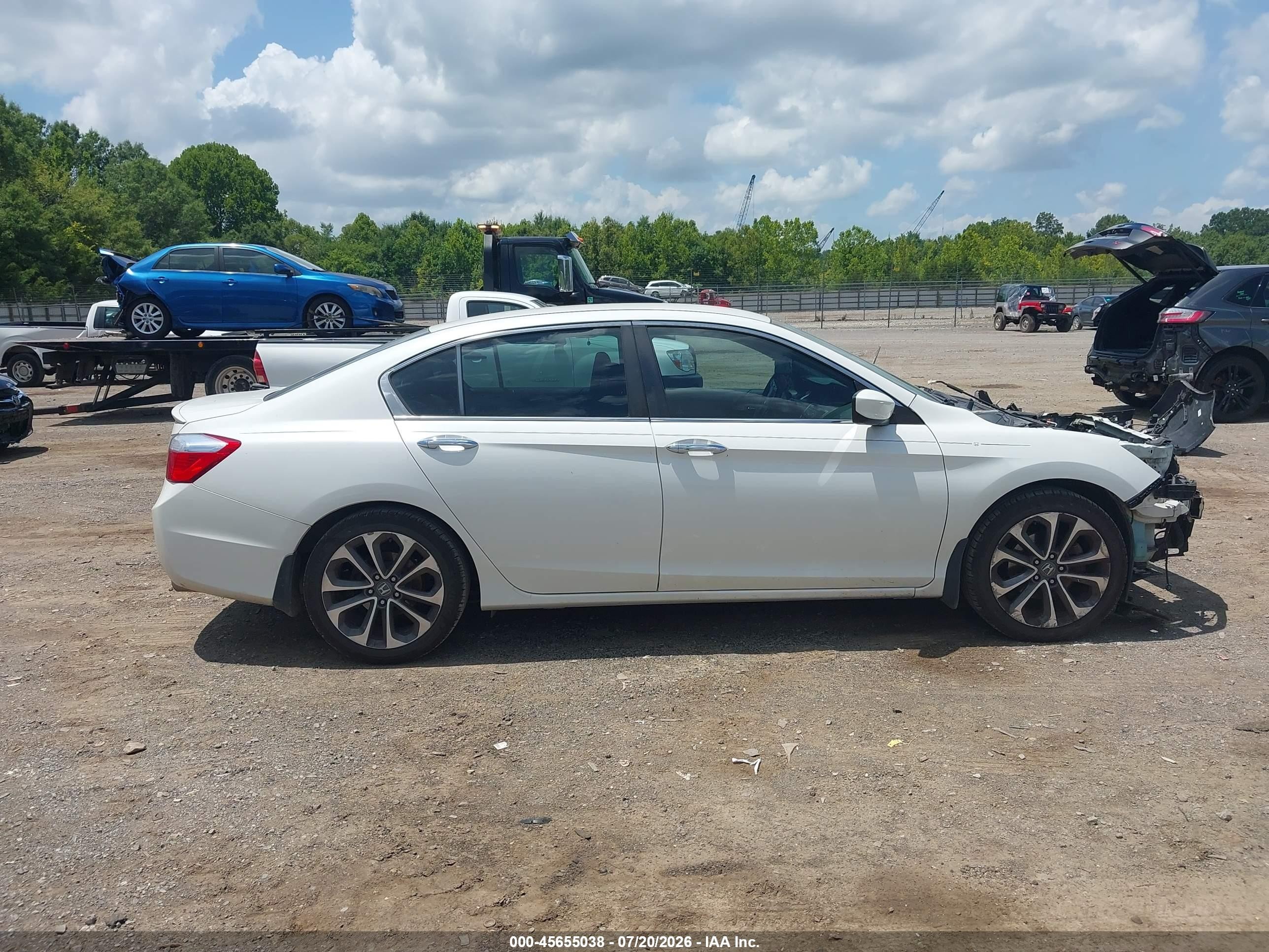2015 Honda Accord Sport White vin: 1HGCR2F51FA236176