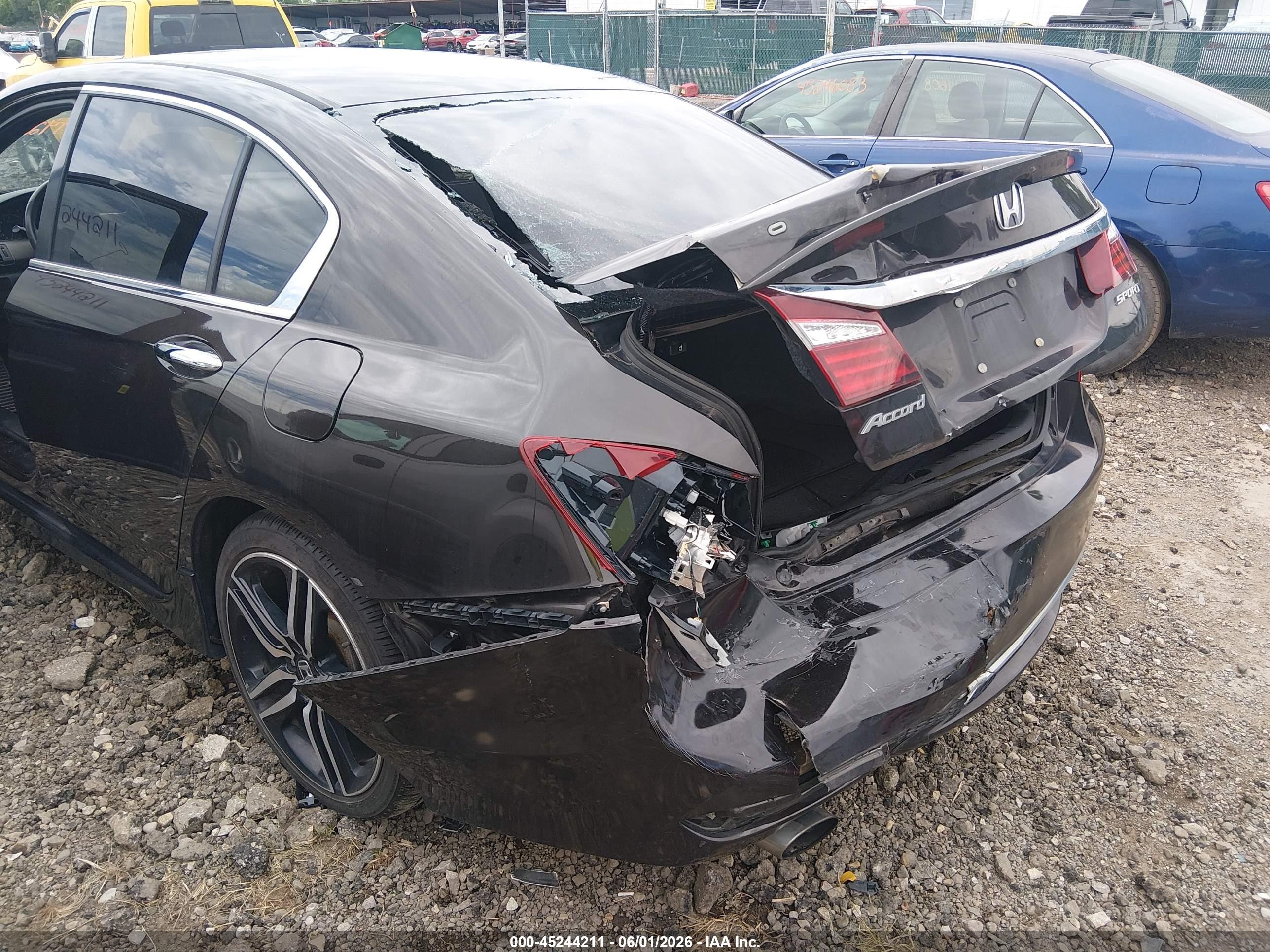 2017 Honda Accord Sport Черный vin: 1HGCR2F51HA097315