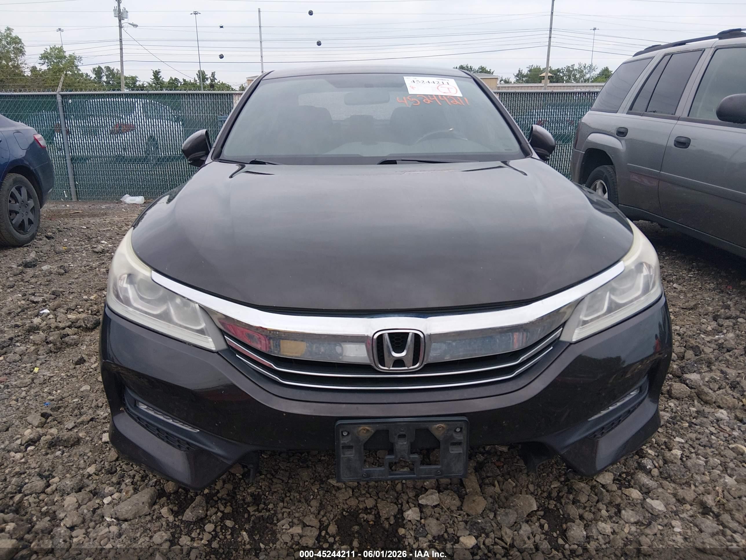 2017 Honda Accord Sport Черный vin: 1HGCR2F51HA097315