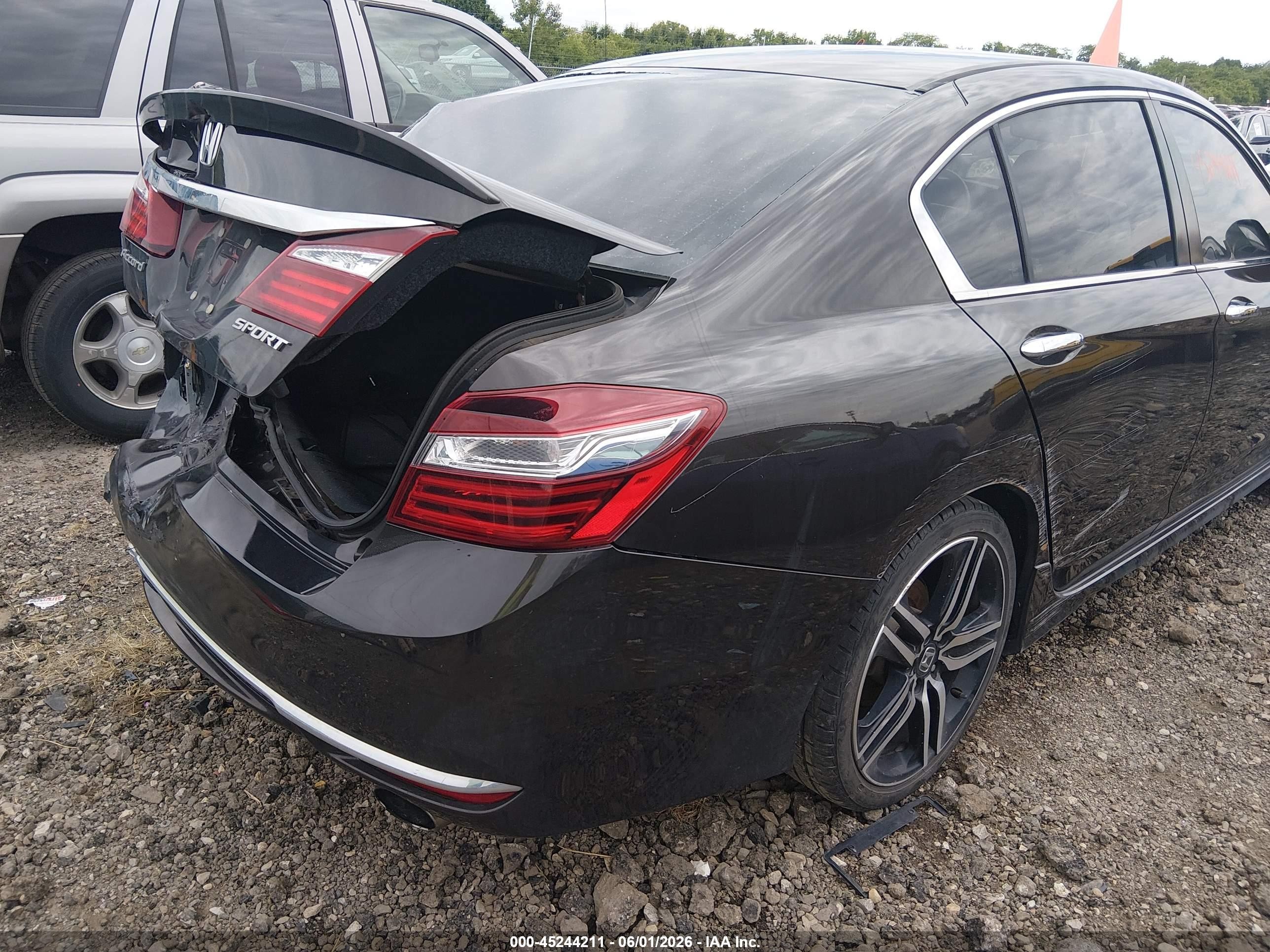 2017 Honda Accord Sport Черный vin: 1HGCR2F51HA097315