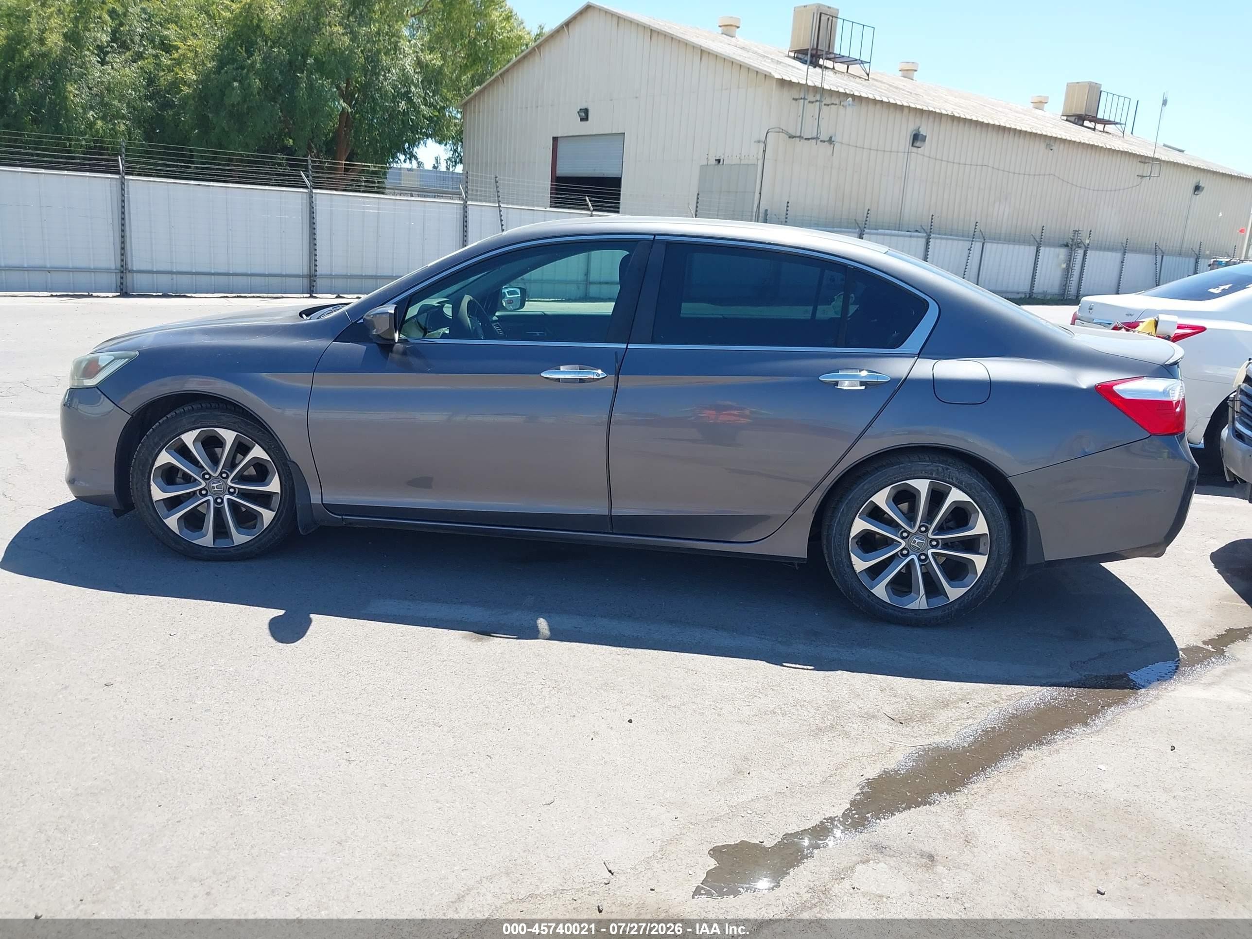 2013 Honda Accord Sport Gray vin: 1HGCR2F52DA001508