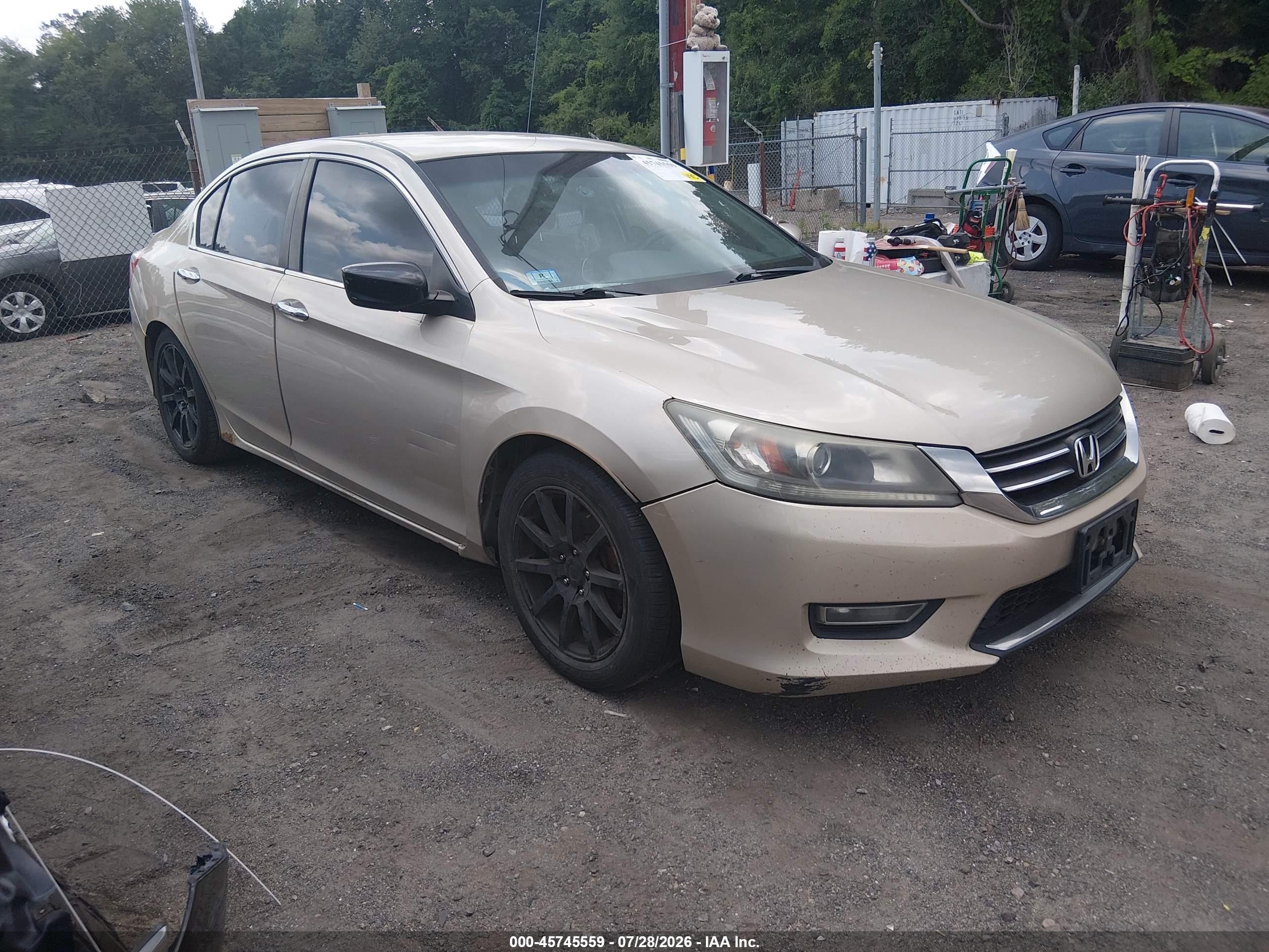 2013 Honda Accord Sport Gold vin: 1HGCR2F52DA042267