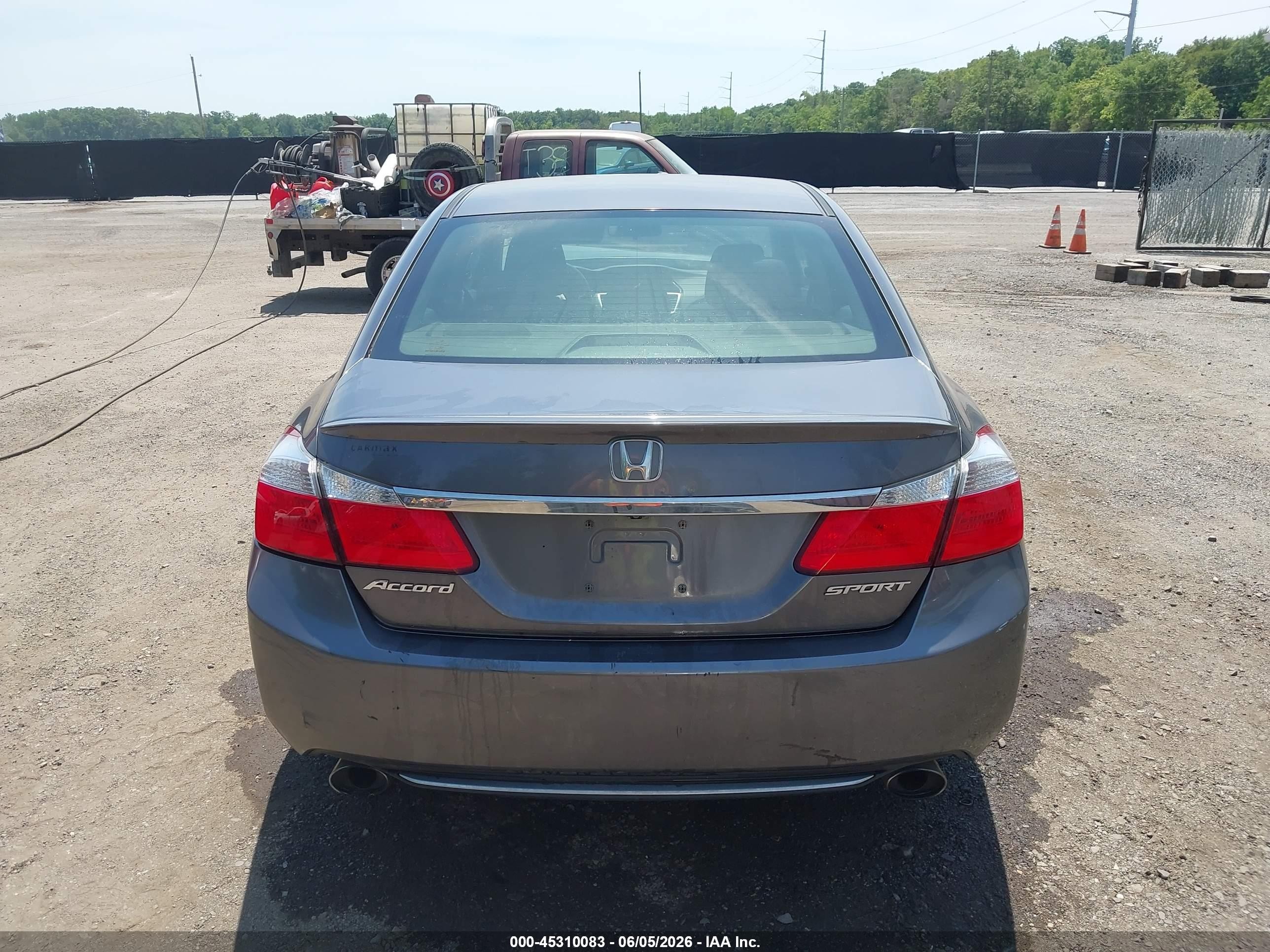 2014 Honda Accord Sport Gray vin: 1HGCR2F52EA008508