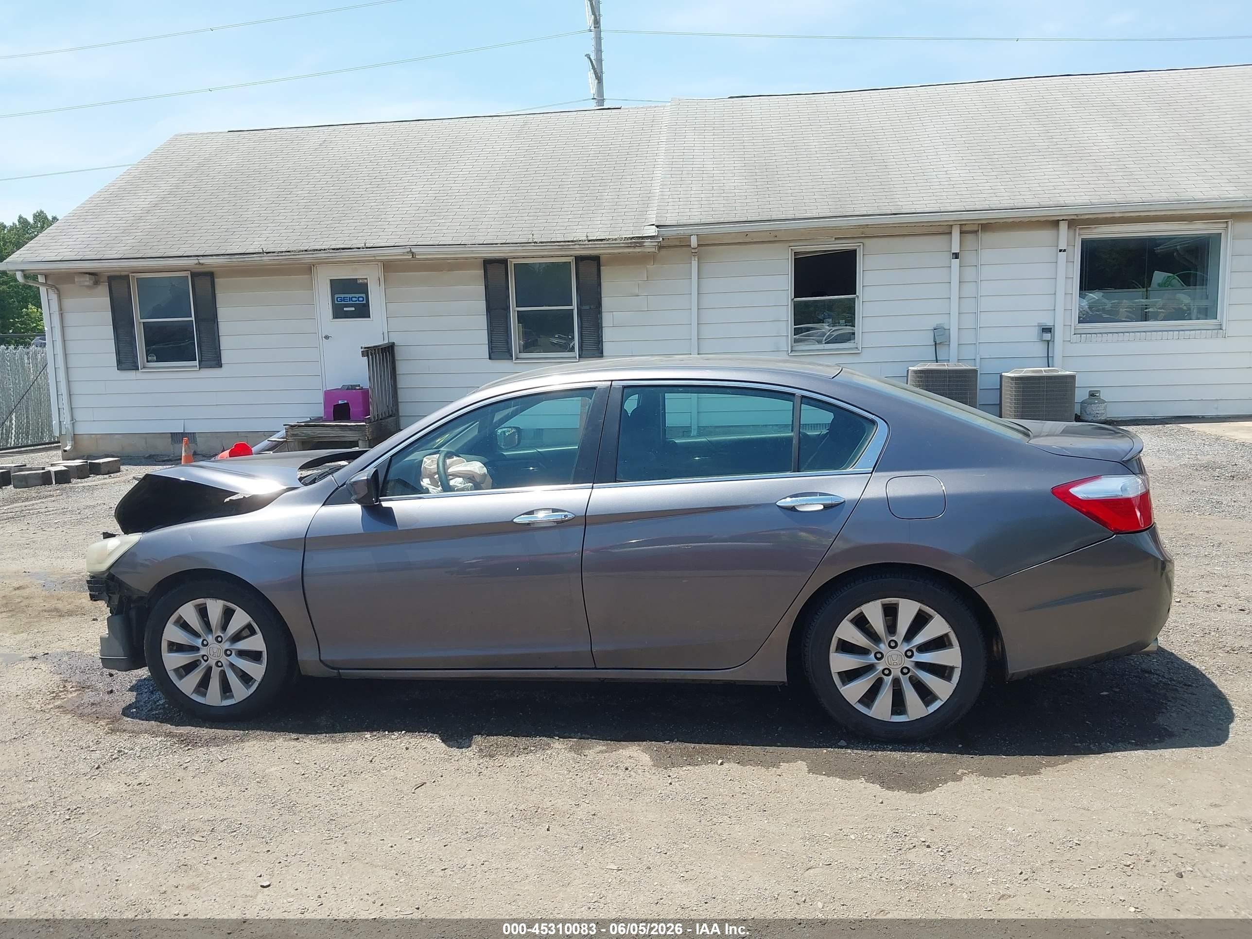2014 Honda Accord Sport Gray vin: 1HGCR2F52EA008508