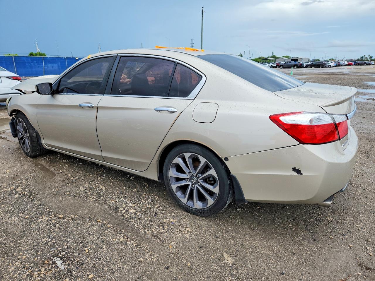 2014 Honda Accord Sport Gold vin: 1HGCR2F52EA082432