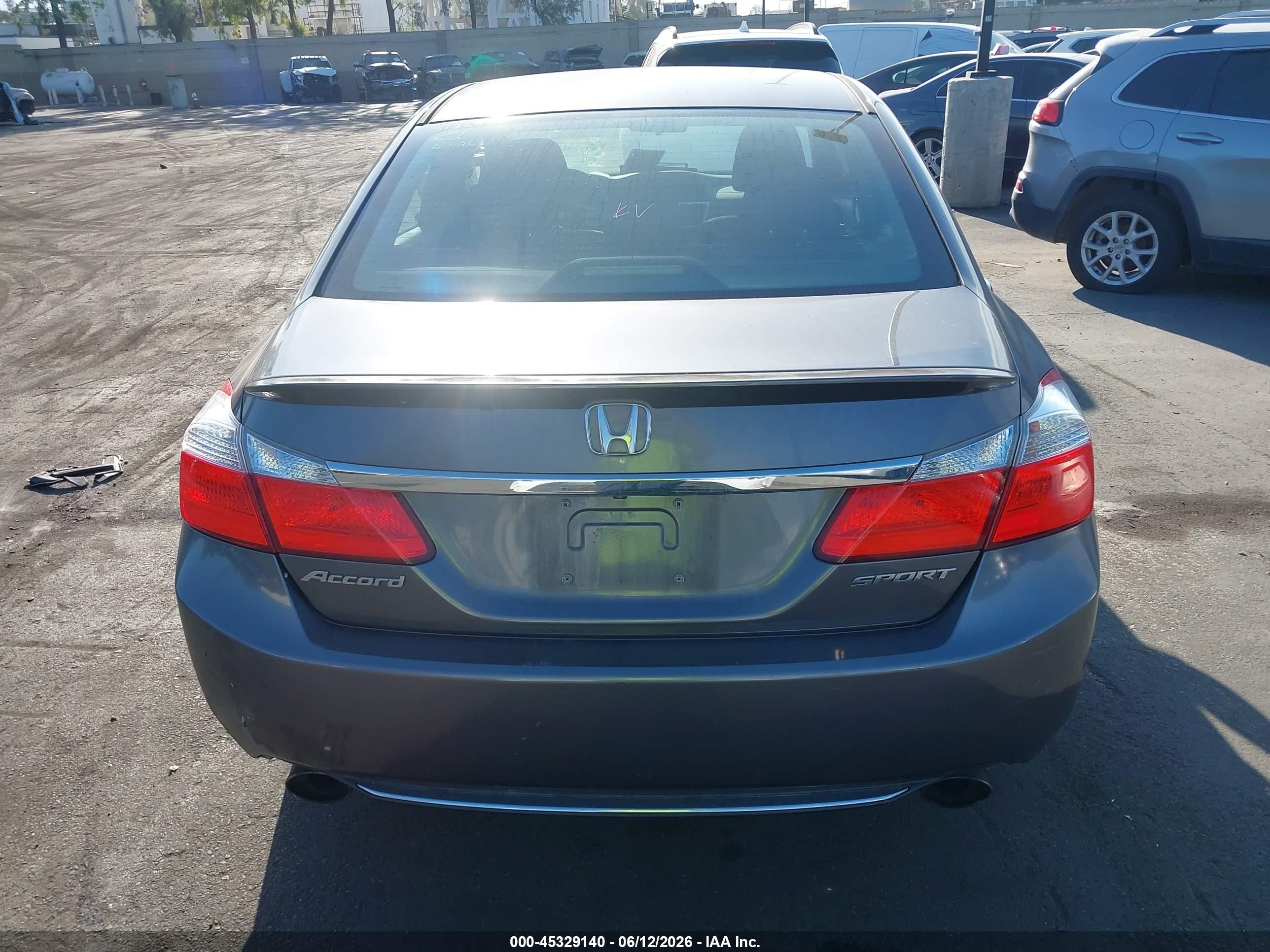 2014 Honda Accord Sport Gray vin: 1HGCR2F52EA133329