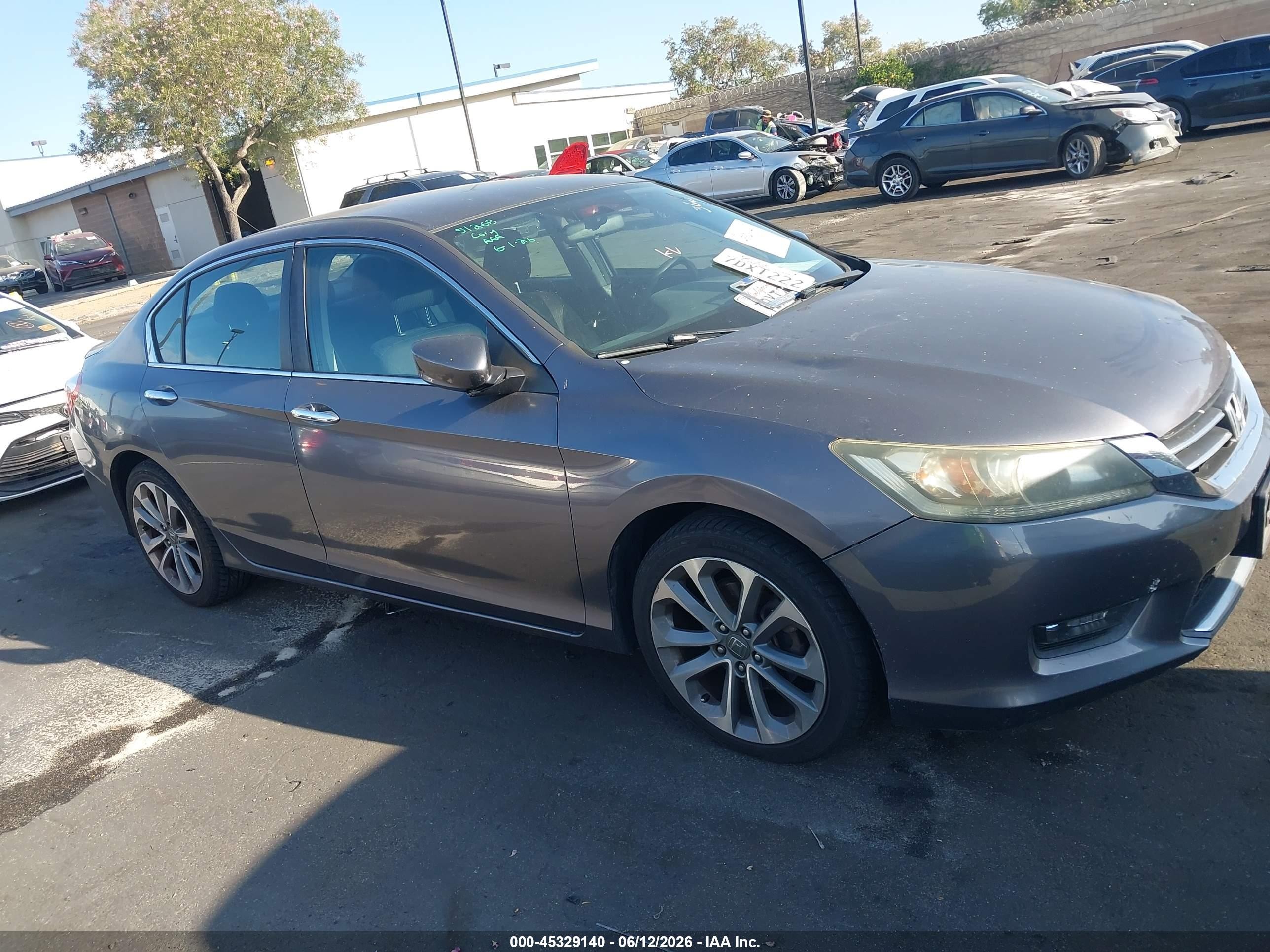 2014 Honda Accord Sport Gray vin: 1HGCR2F52EA133329
