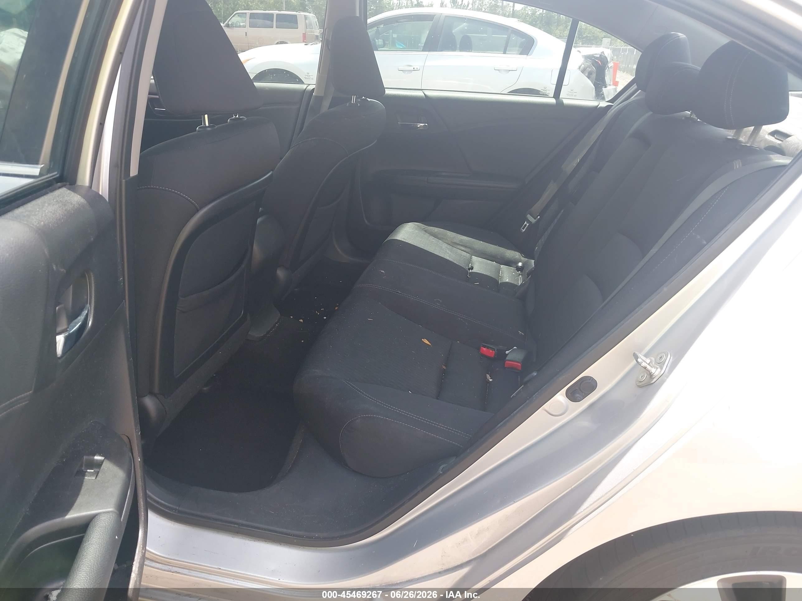 2014 Honda Accord Sport Silver vin: 1HGCR2F52EA282985