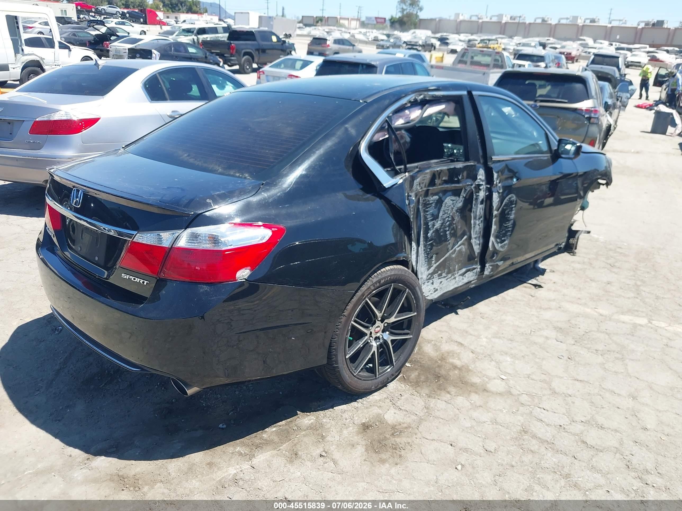 2015 Honda Accord Sport Черный vin: 1HGCR2F52FA002631
