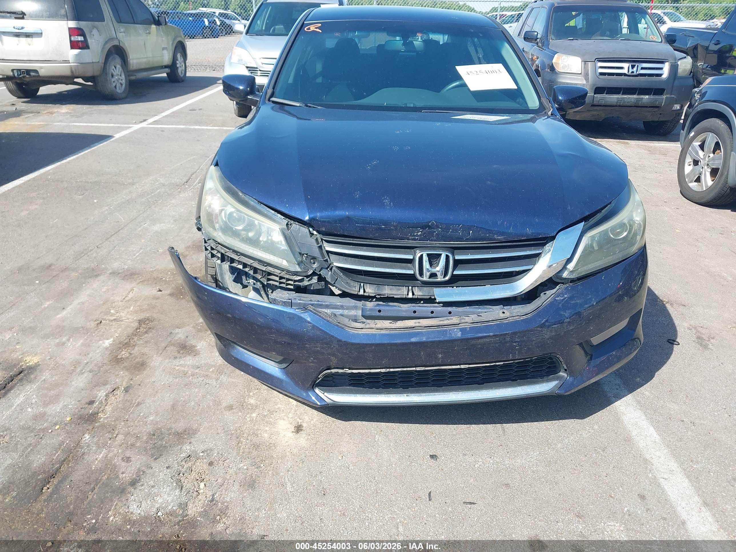 2015 Honda Accord Sport Blue vin: 1HGCR2F52FA016397