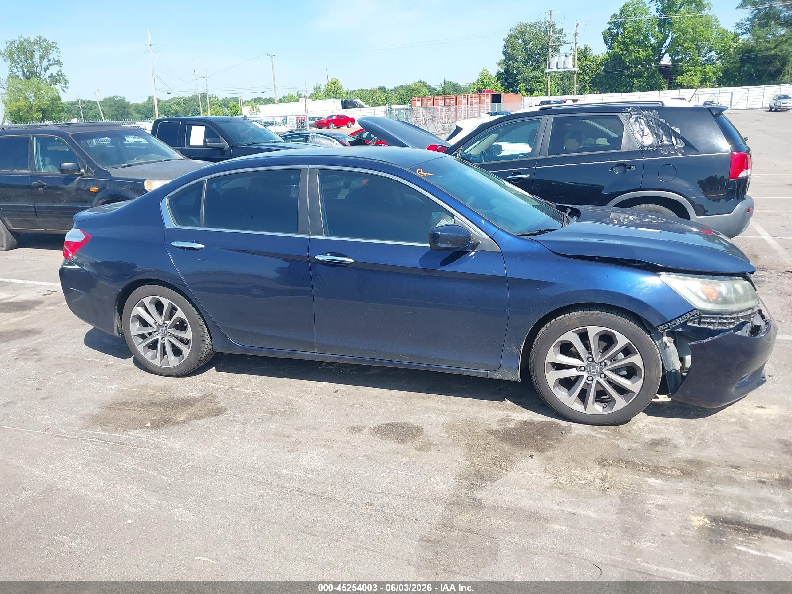 2015 Honda Accord Sport Blue vin: 1HGCR2F52FA016397