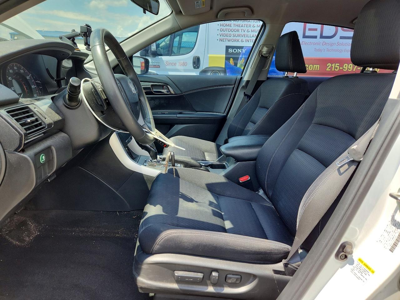 2015 Honda Accord Sport White vin: 1HGCR2F52FA025049