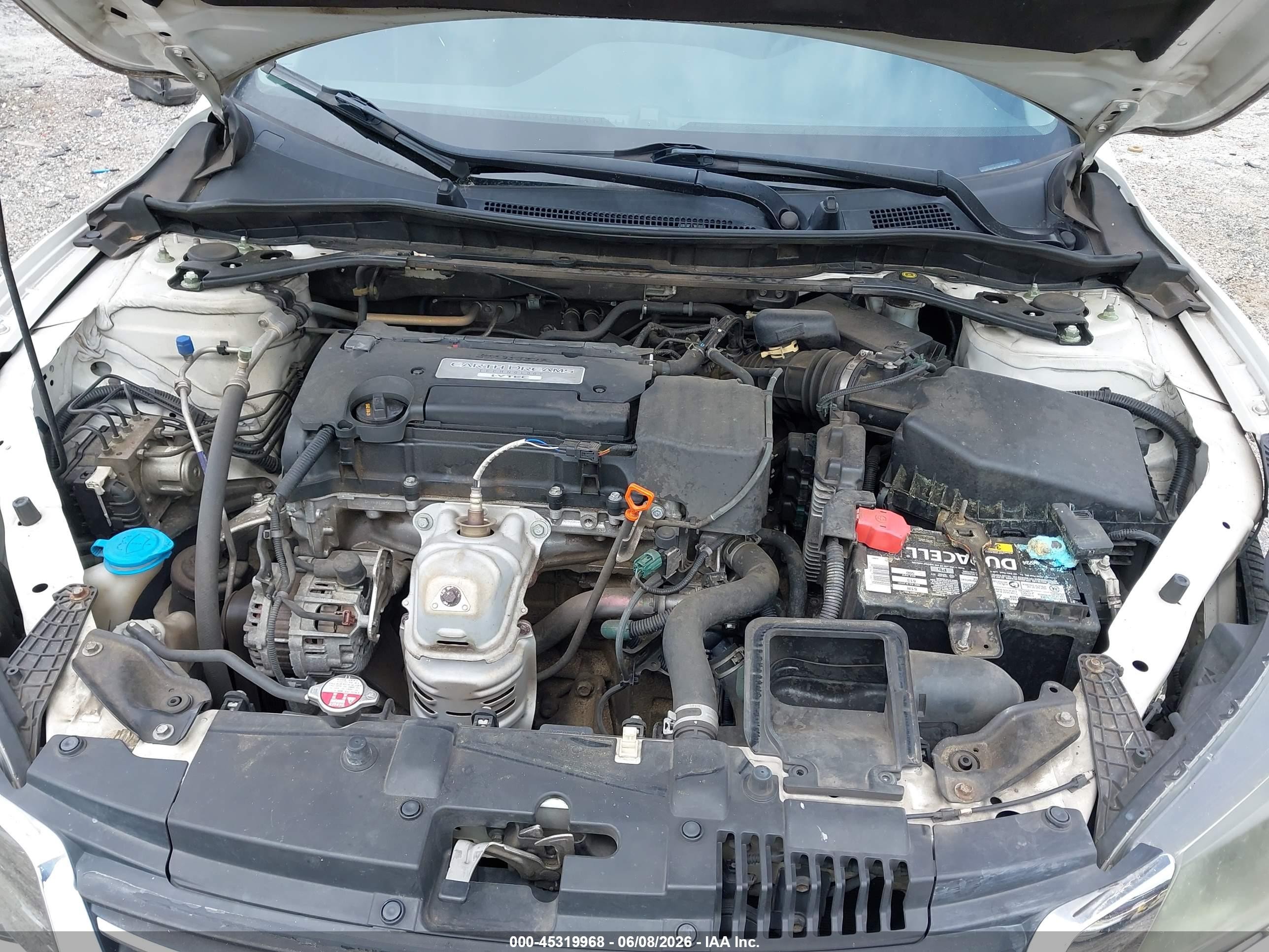 2015 Honda Accord Sport White vin: 1HGCR2F52FA030803