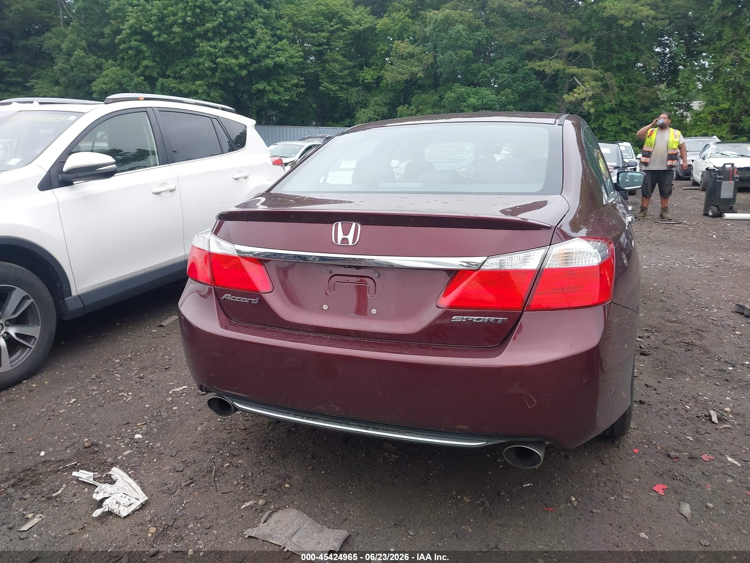2015 Honda Accord Sport Maroon vin: 1HGCR2F52FA033751