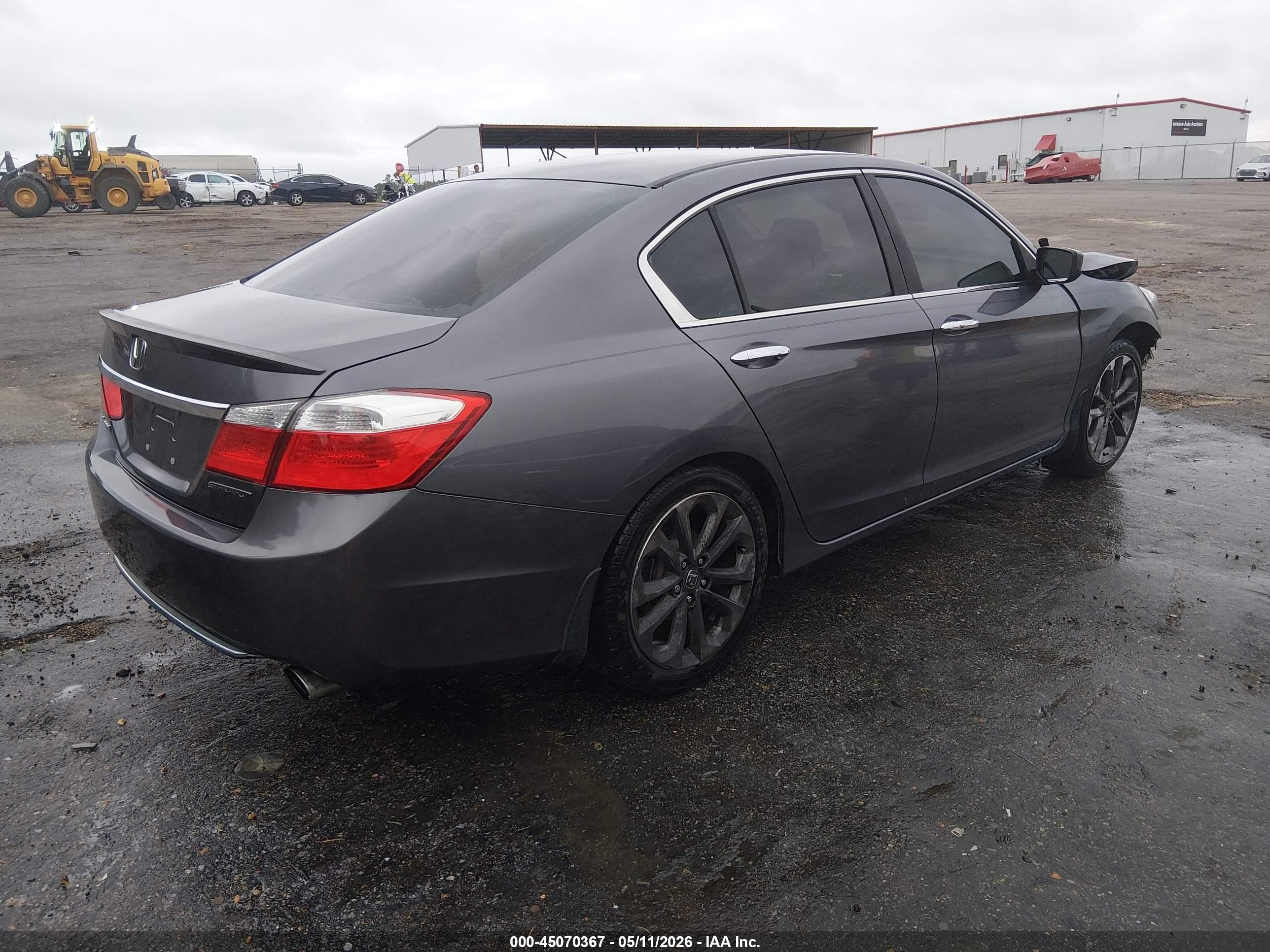 2015 Honda Accord Sport Gray vin: 1HGCR2F52FA036410
