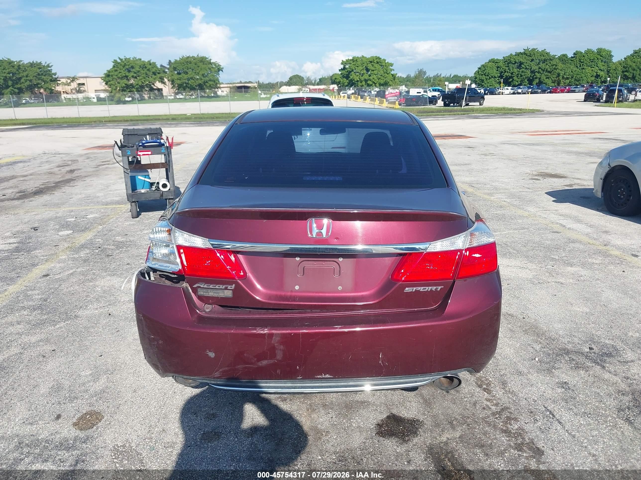 2015 Honda Accord Sport Maroon vin: 1HGCR2F52FA049657