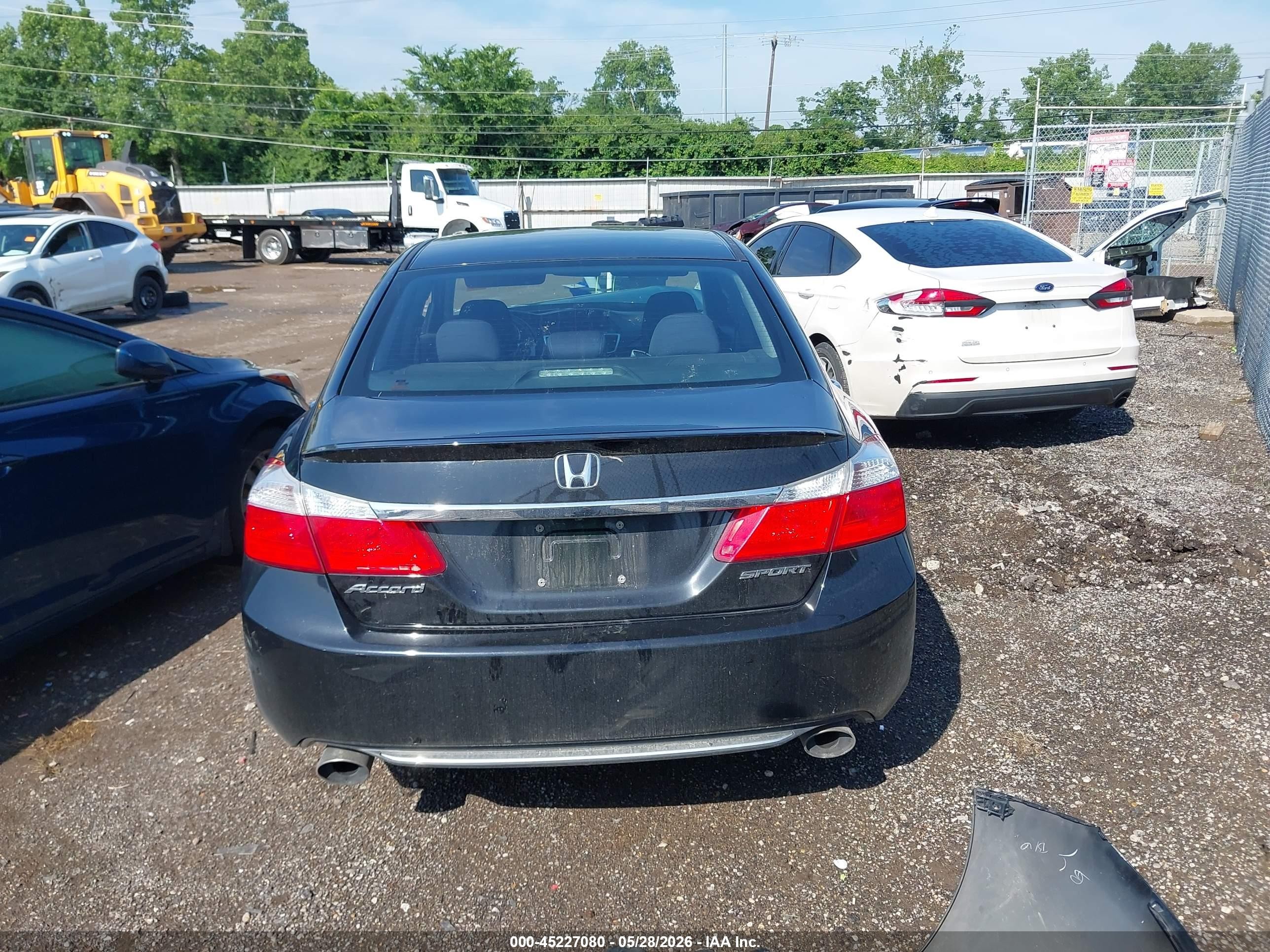 2015 Honda Accord Sport Black vin: 1HGCR2F52FA053062
