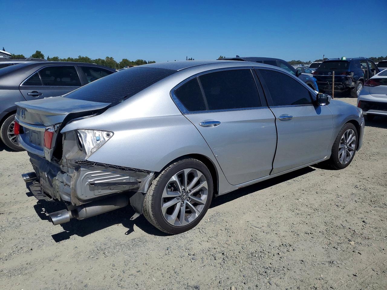 2015 Honda Accord Sport Silver vin: 1HGCR2F52FA089303