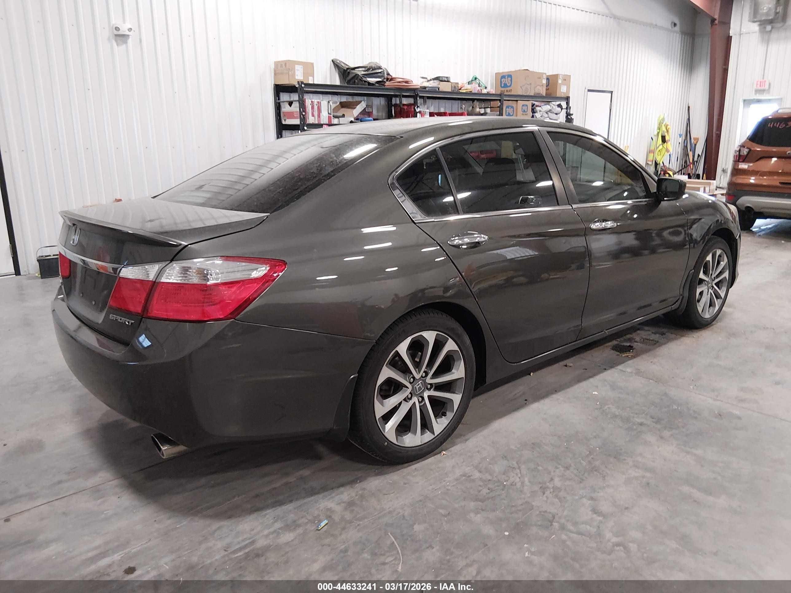 2015 Honda Accord Sport Gray vin: 1HGCR2F52FA091617